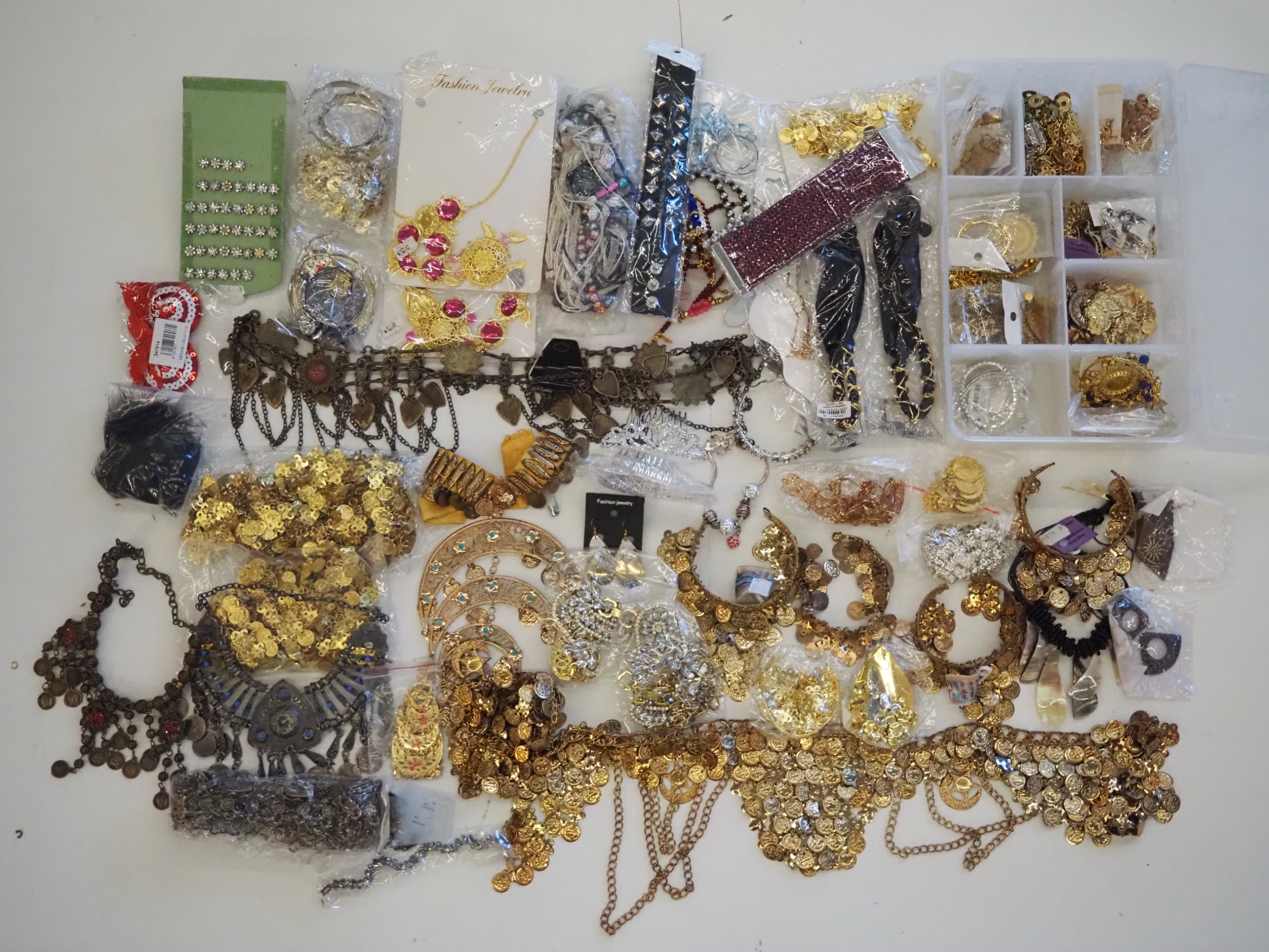 Korut ym. - Huutokauppa Ekman