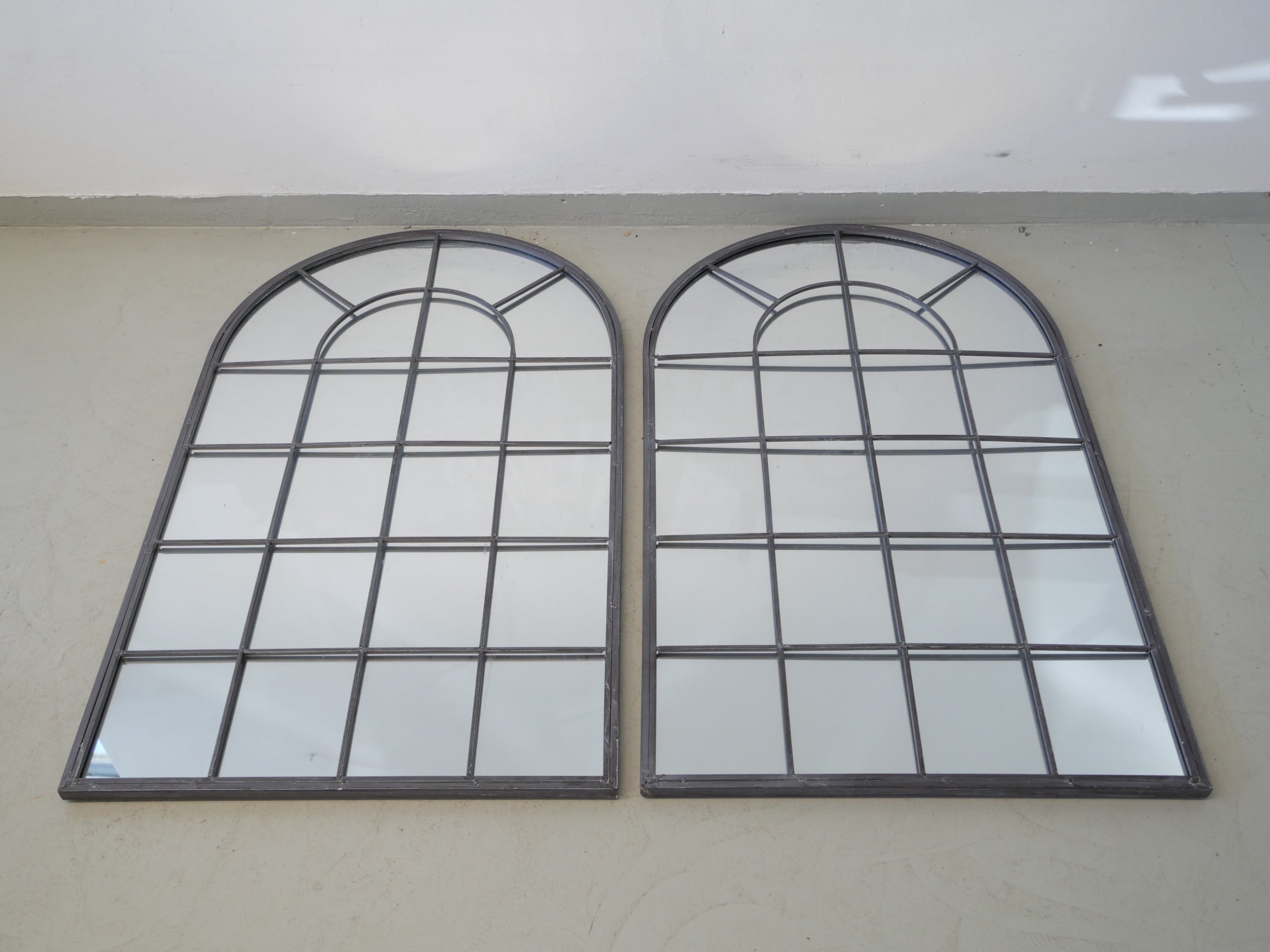 *Peilit - Huutokauppa Ekman