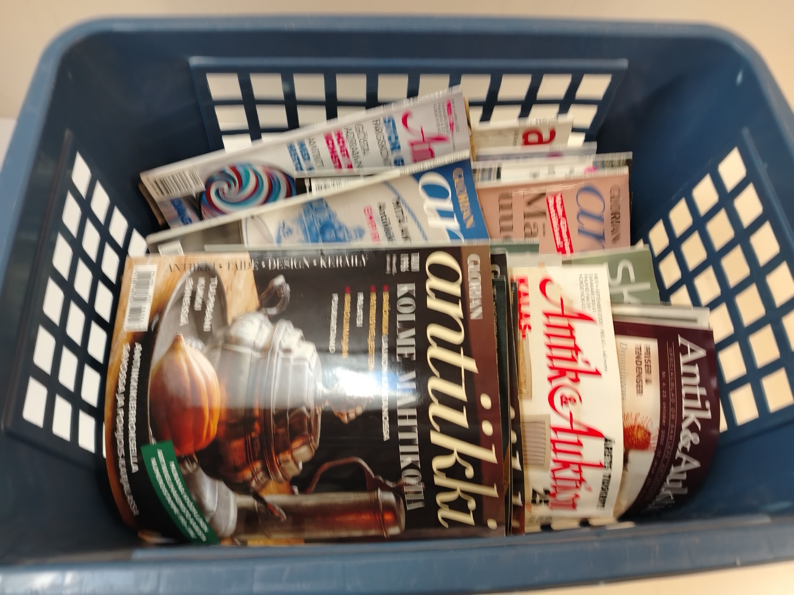 Antiikki lehdet - Huutokauppa Ekman