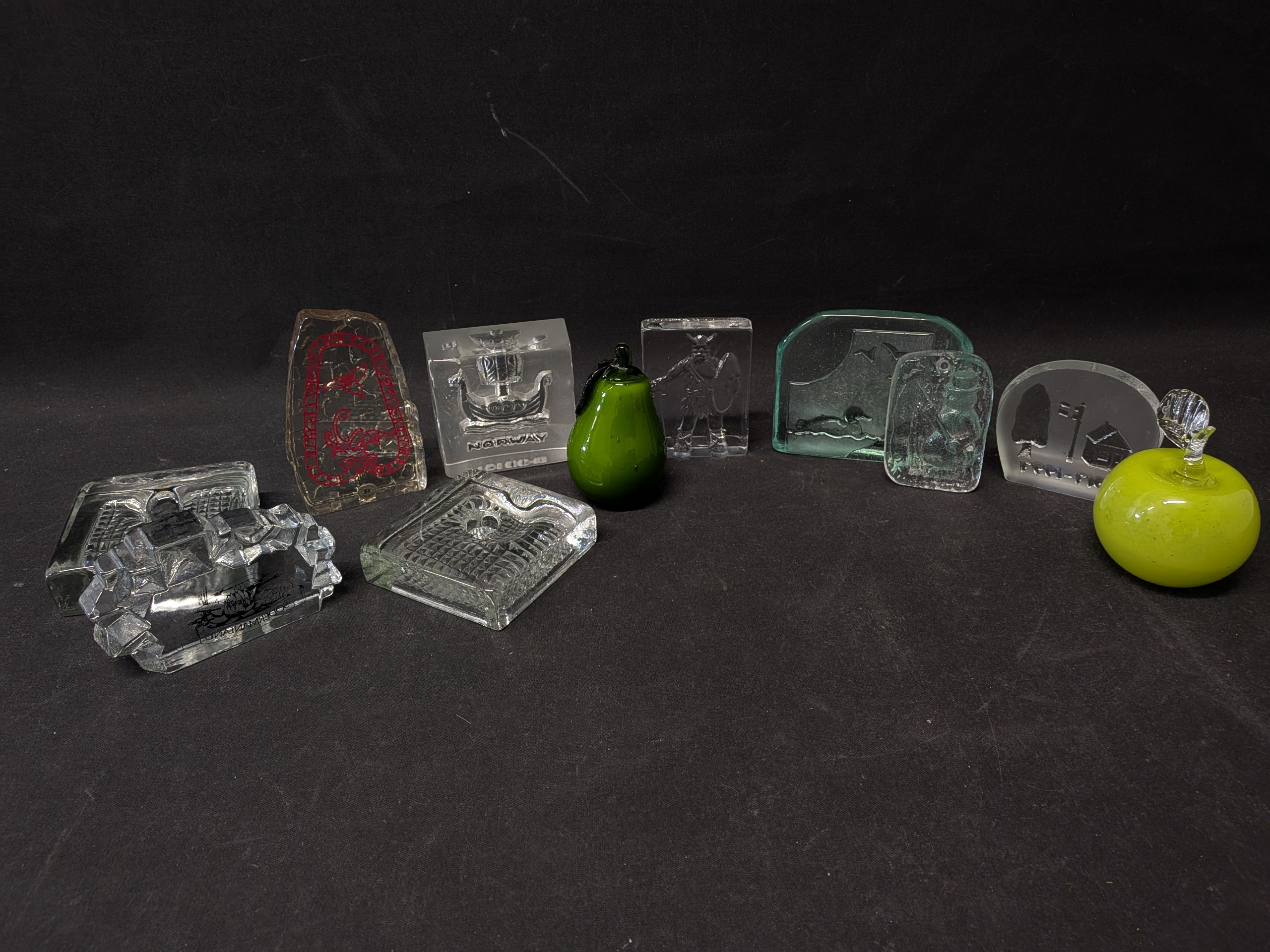 Lasipainot ym. - Huutokauppa Ekman