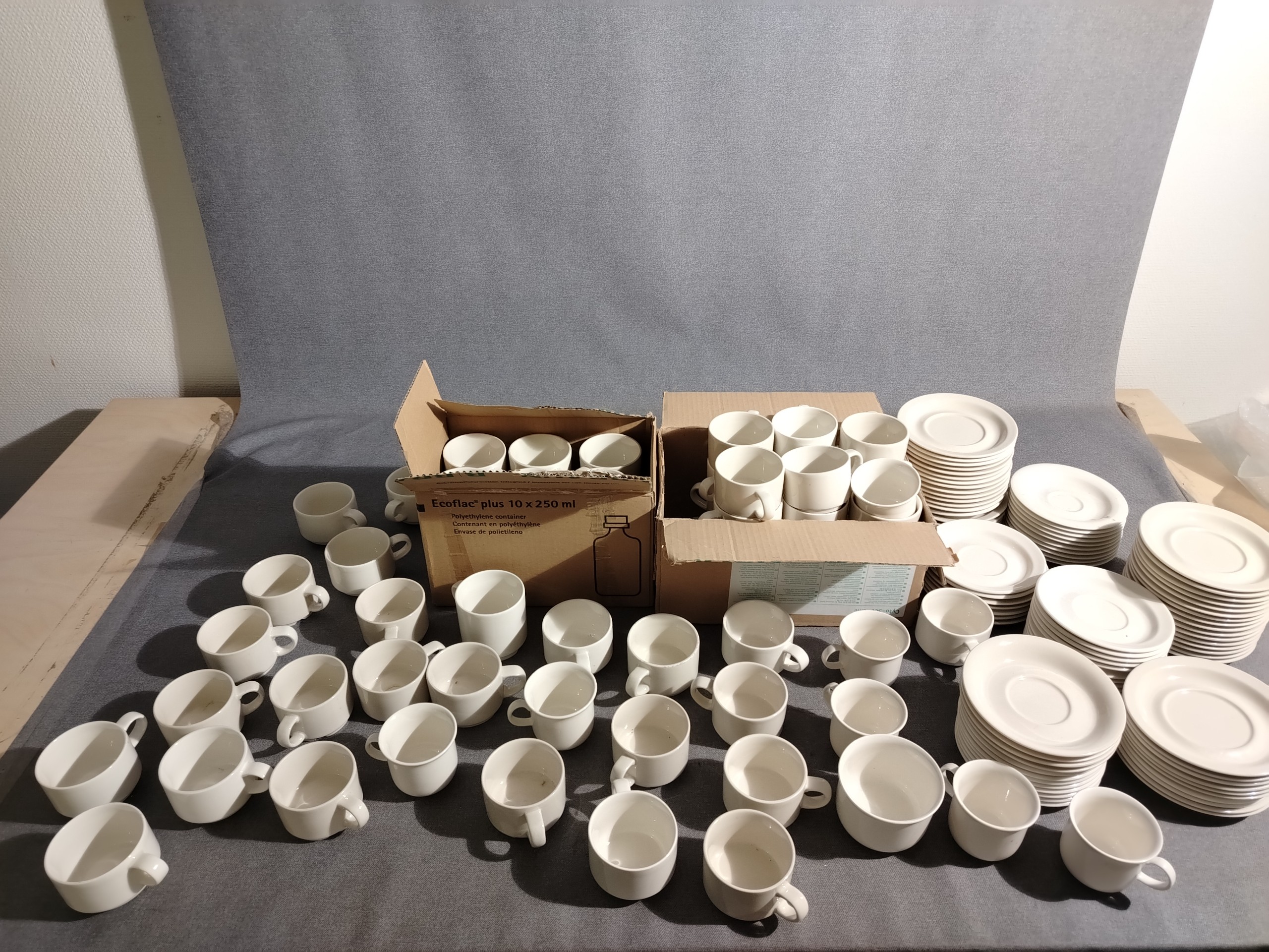 Arabia - Huutokauppa Ekman