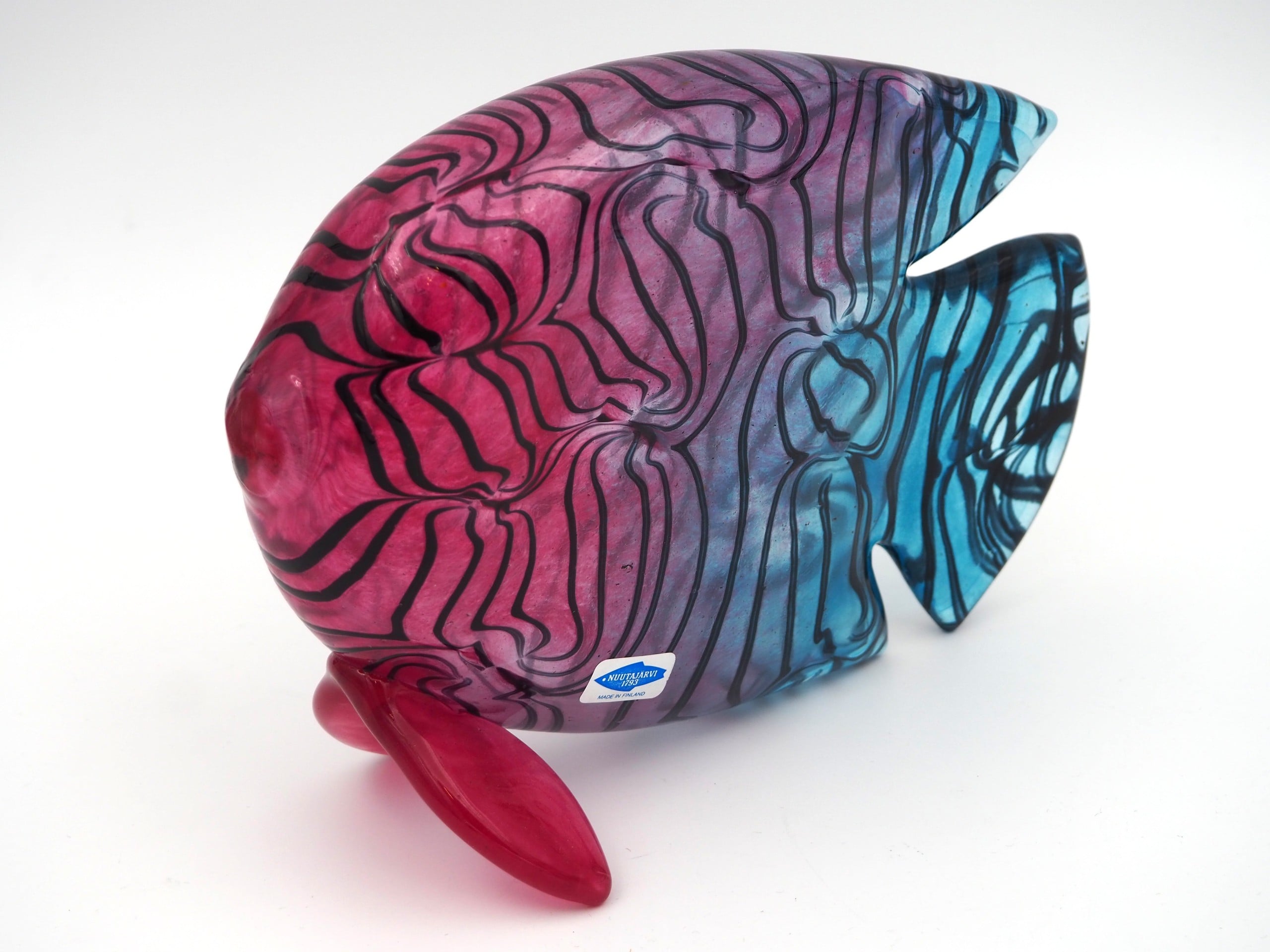 Kerttu Nurminen - Huutokauppa Ekman