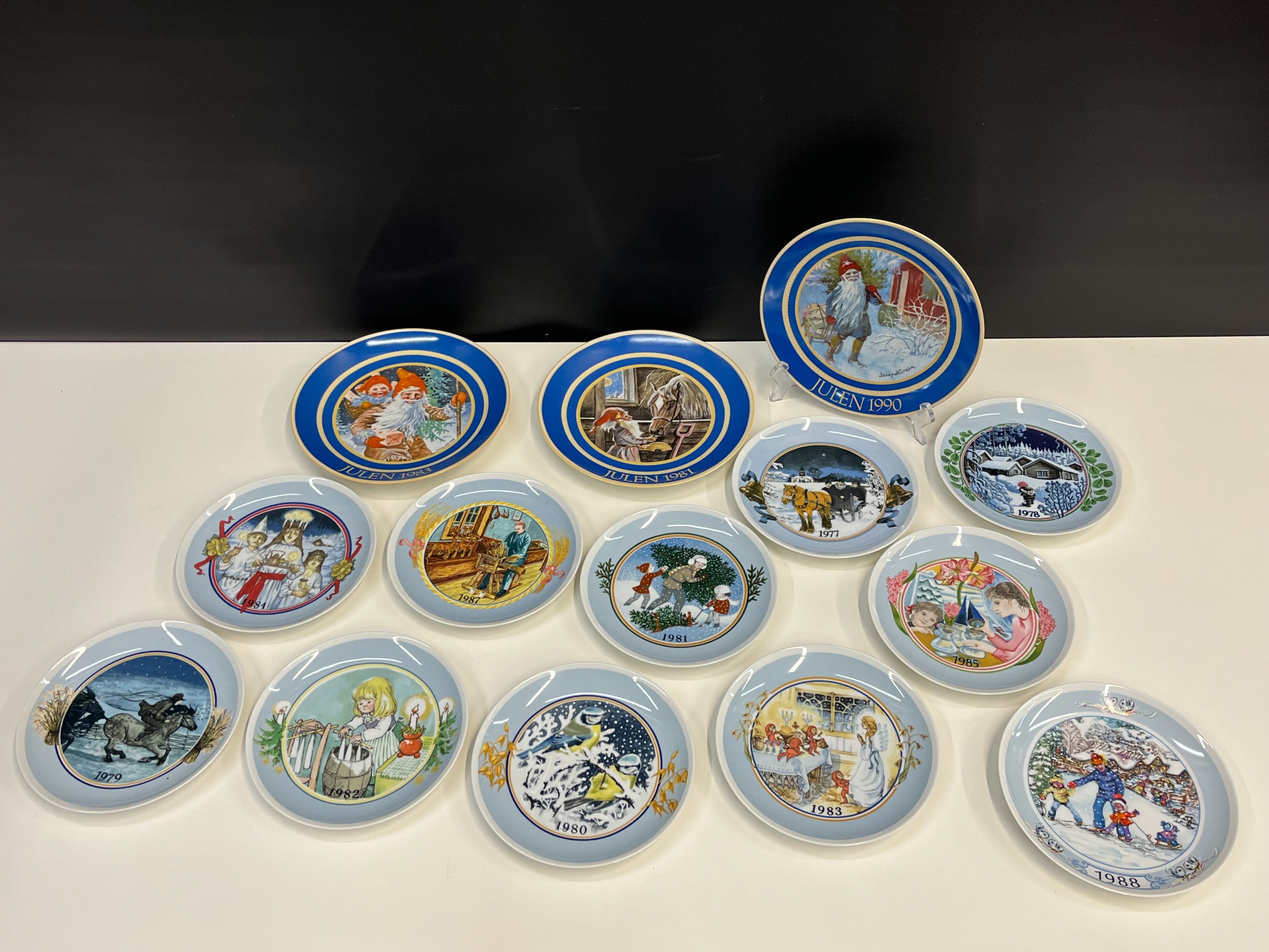 Joululautaset - Huutokauppa Ekman