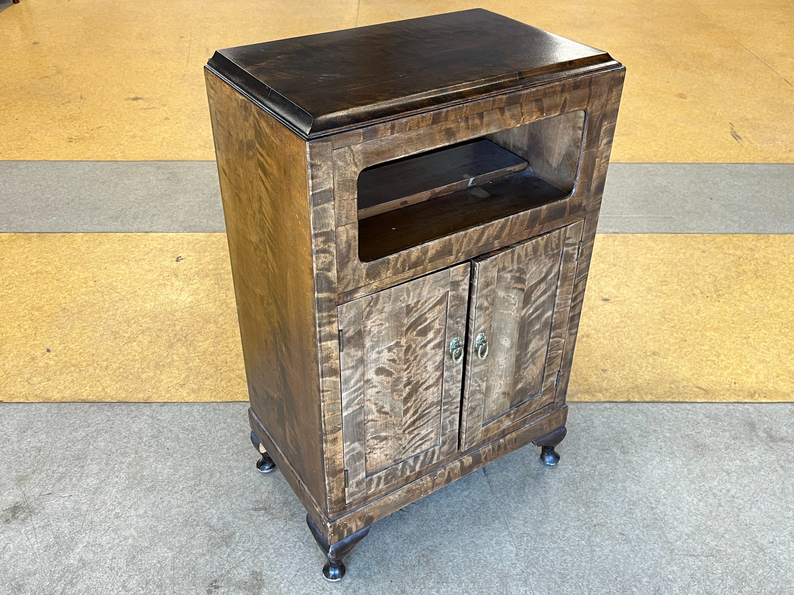 Lipasto - Huutokauppa Ekman