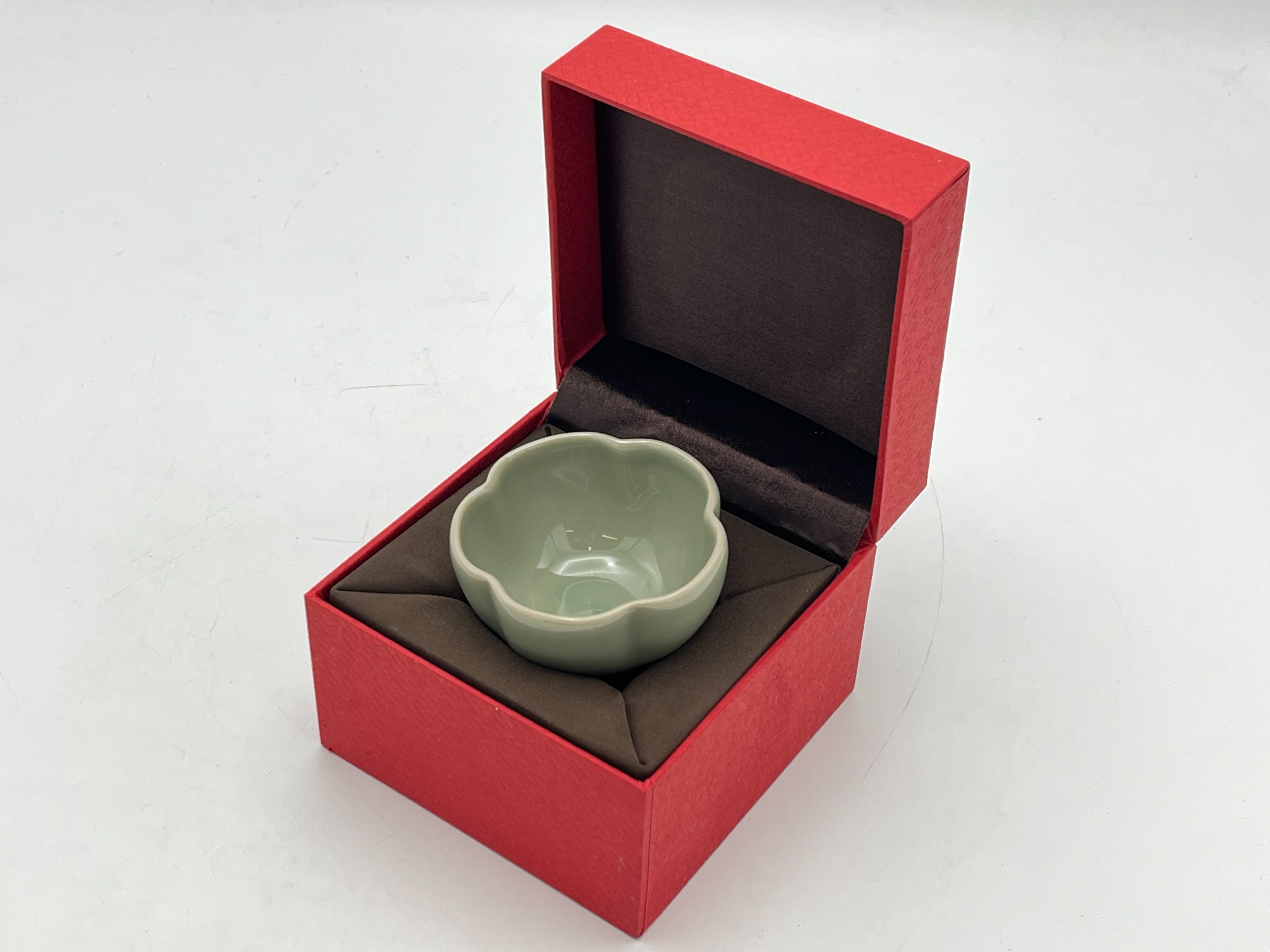 Aasialainen vaasi - Huutokauppa Ekman