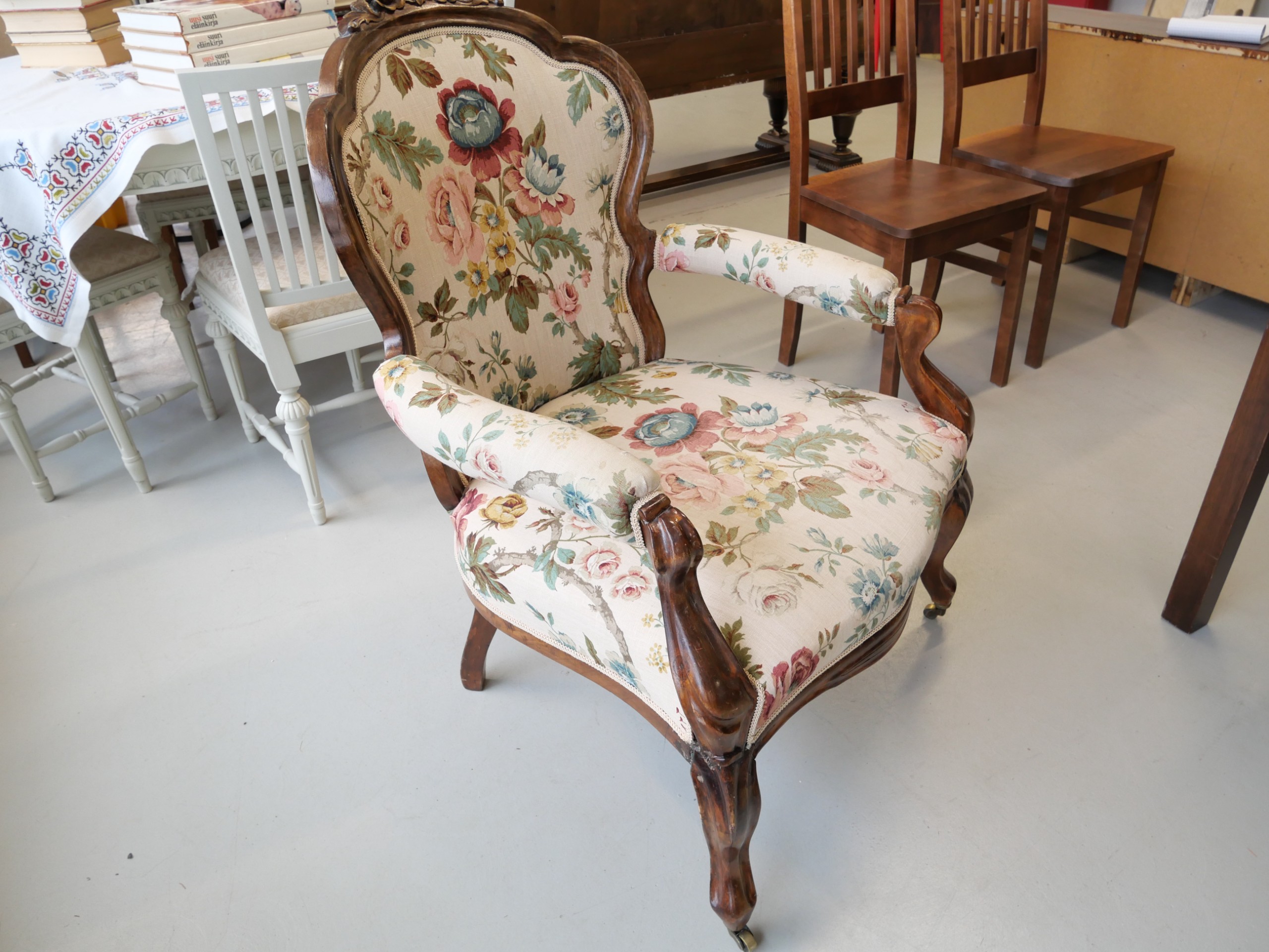 *Antiikkituoli - Huutokauppa Ekman