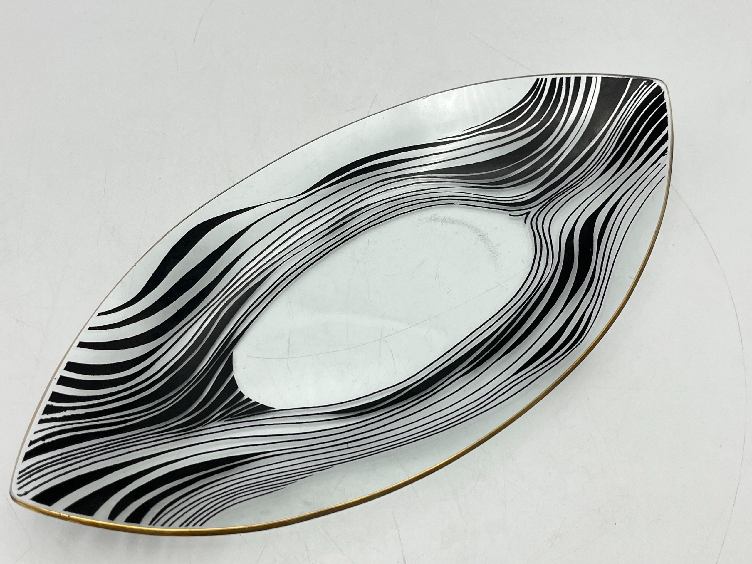 Retrovati - Huutokauppa Ekman