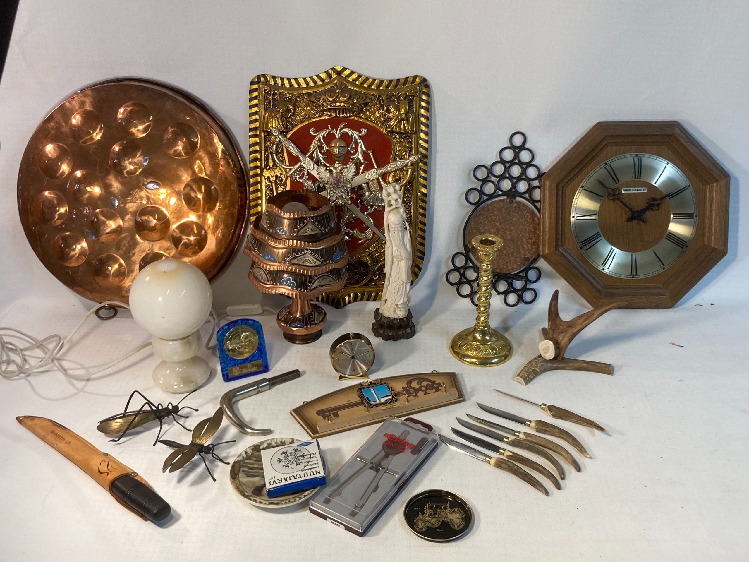 Keräilysesineitä - Huutokauppa Ekman