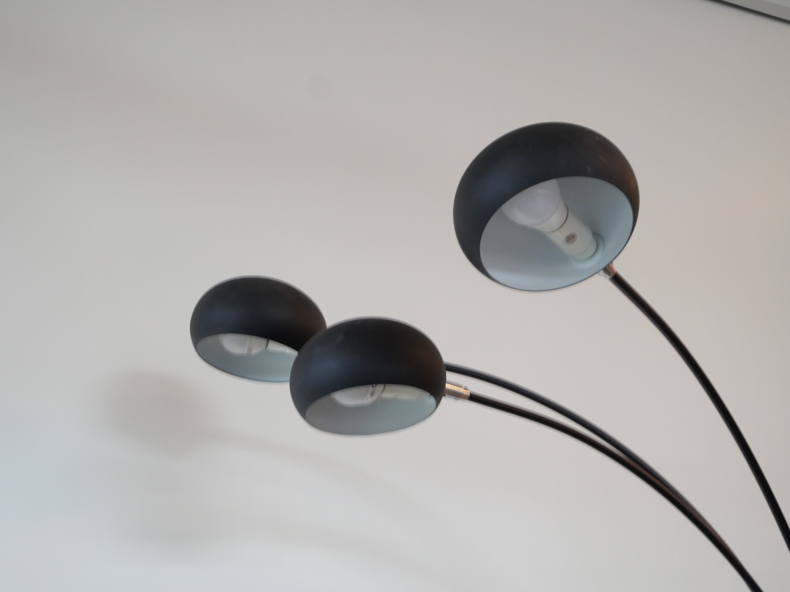 Lattiavalaisin - Huutokauppa Ekman