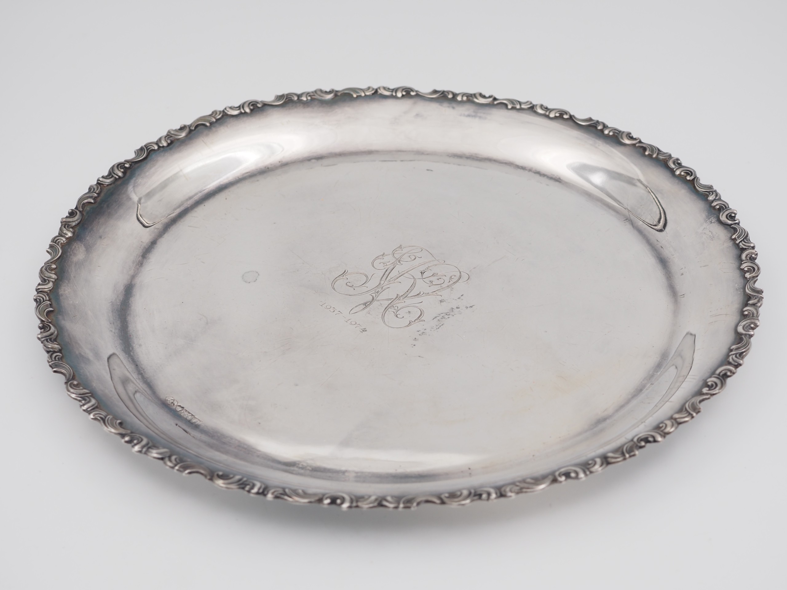 Hopealautanen - Huutokauppa Ekman