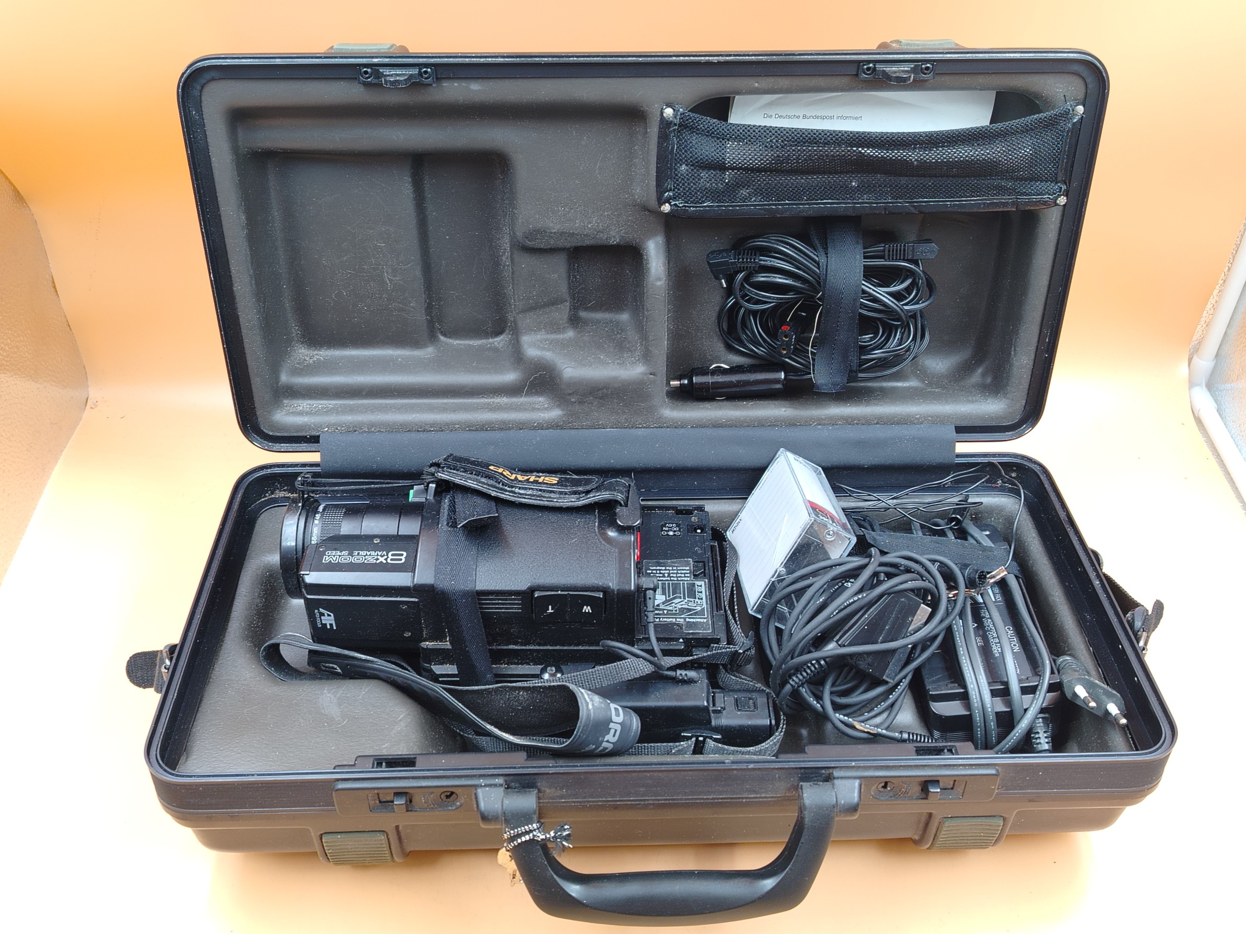 Videokamera - Huutokauppa Ekman