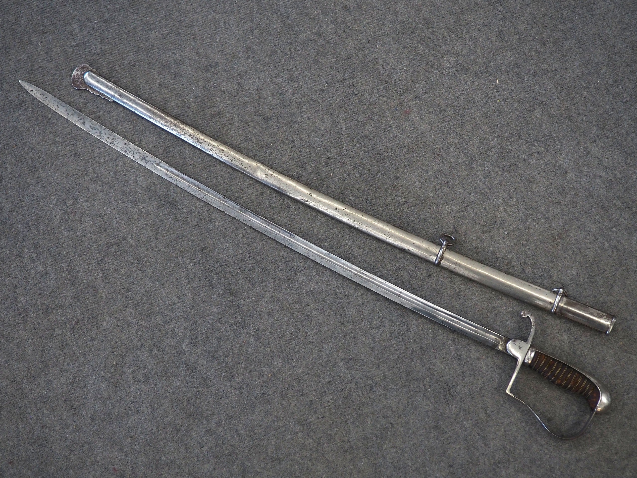 Miekka - Huutokauppa Ekman