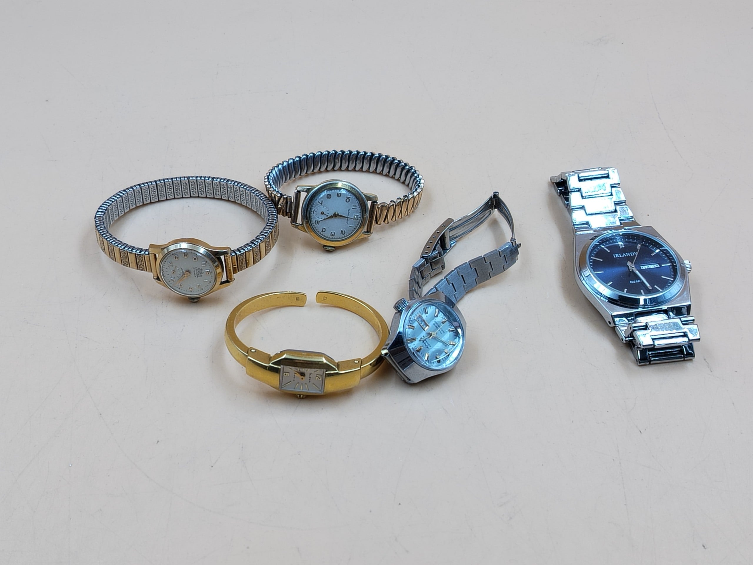 Rannekellot - Huutokauppa Ekman