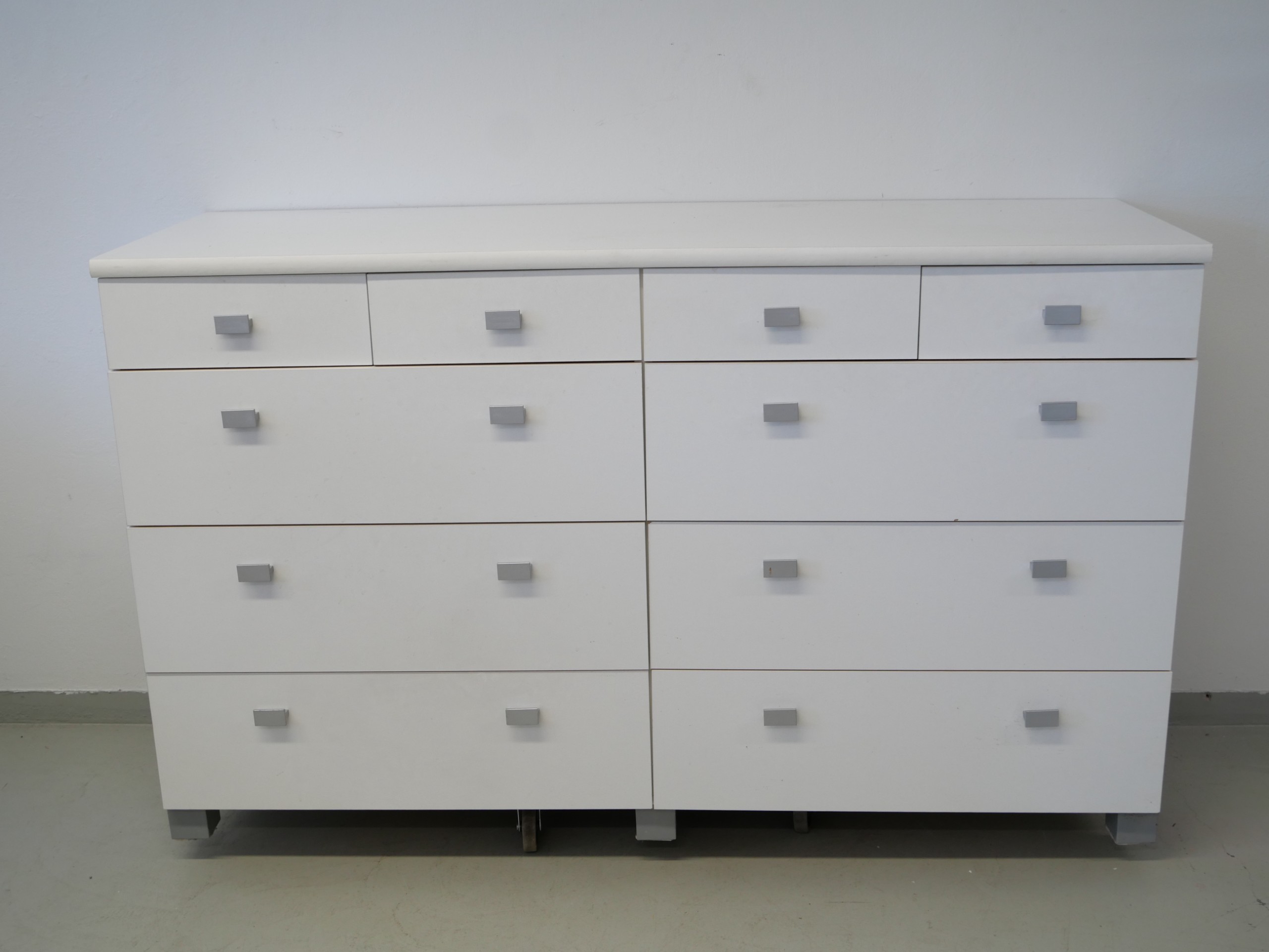 *Lipasto - Huutokauppa Ekman