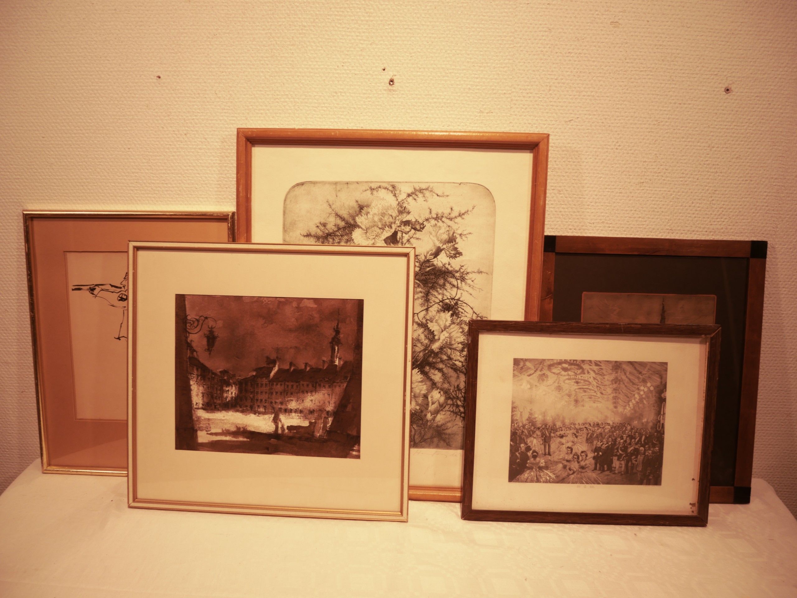 Taulut - Huutokauppa Ekman