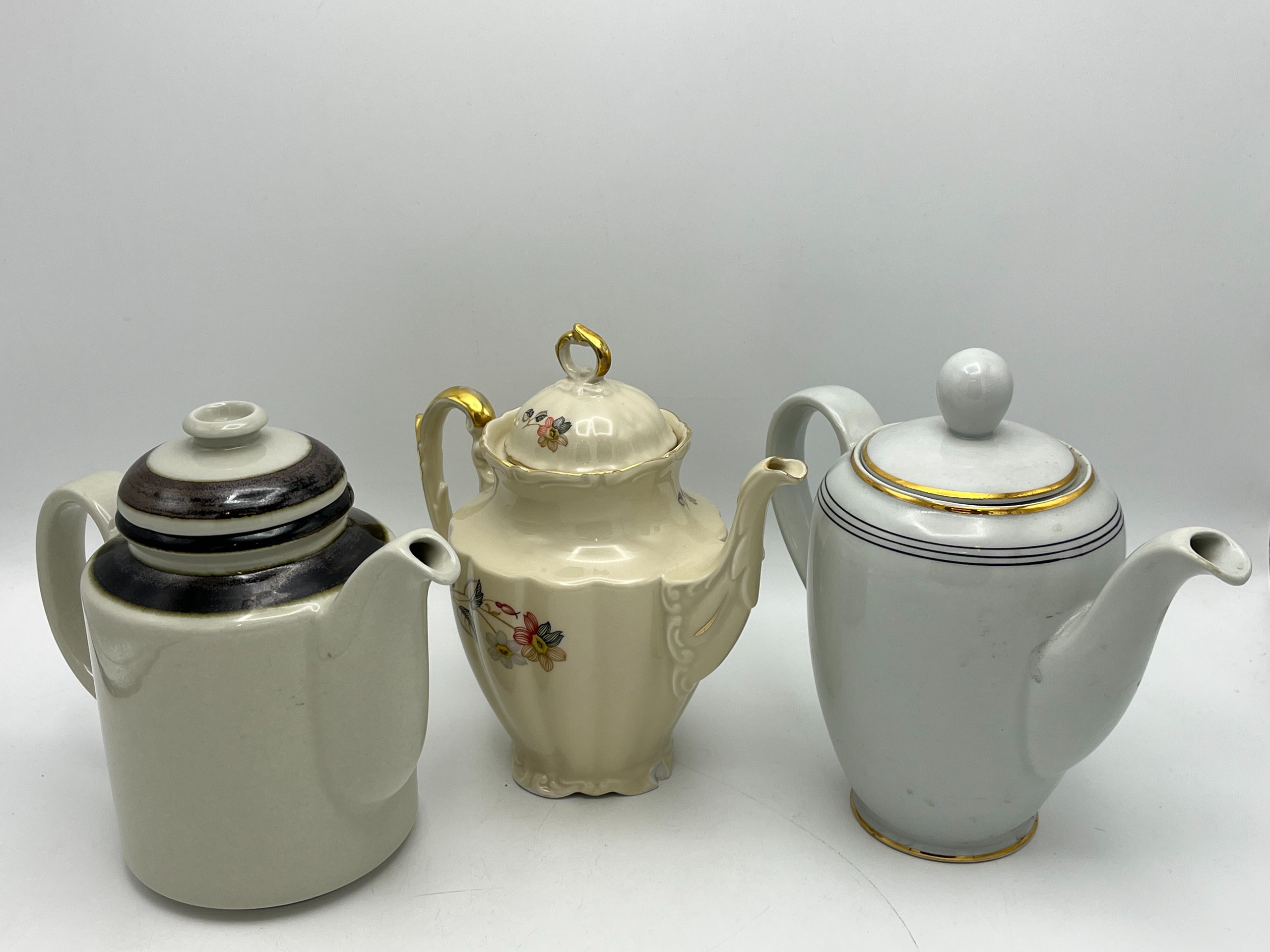 Arabia ym - Huutokauppa Ekman