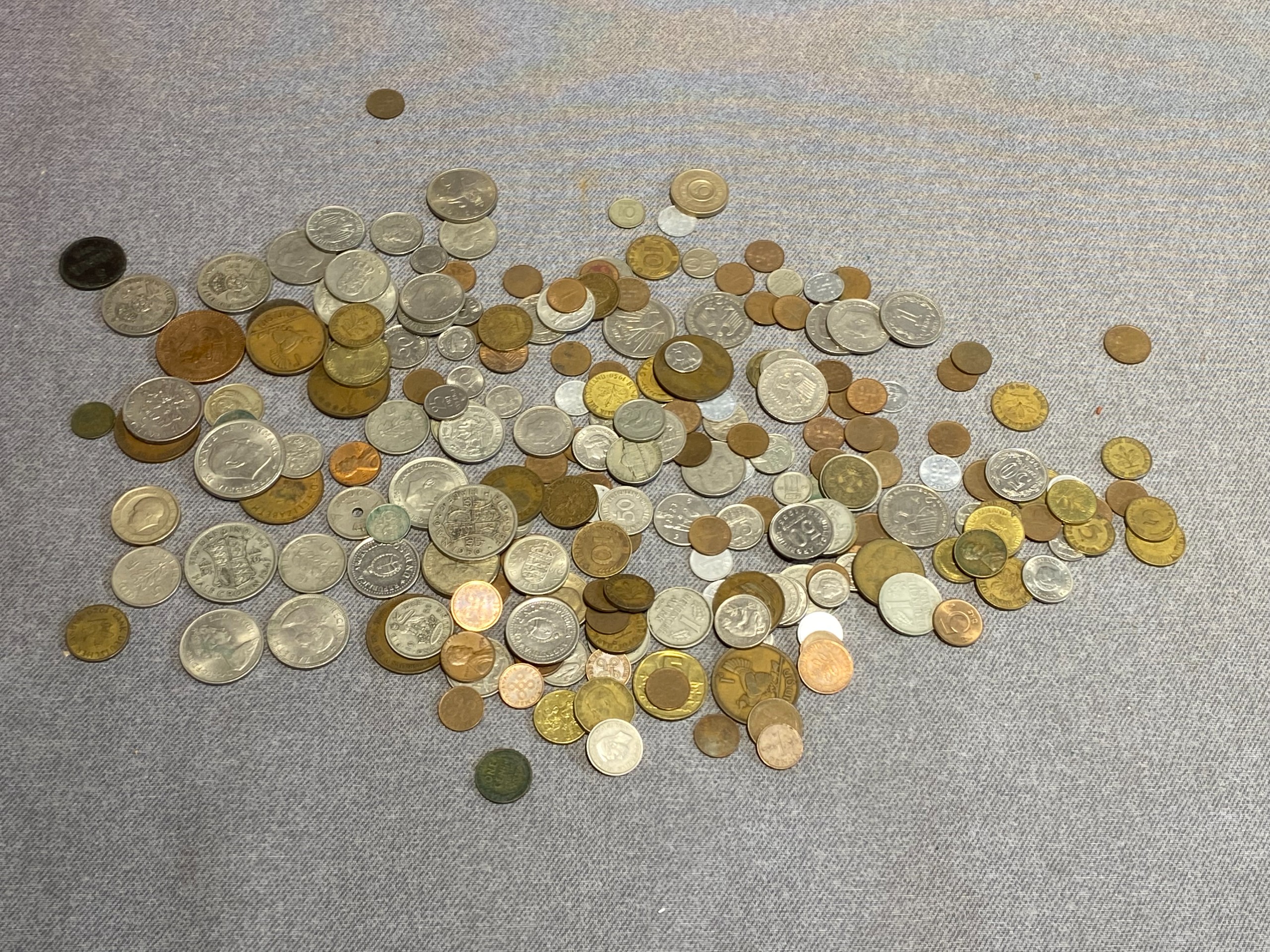 Kolikot - Huutokauppa Ekman