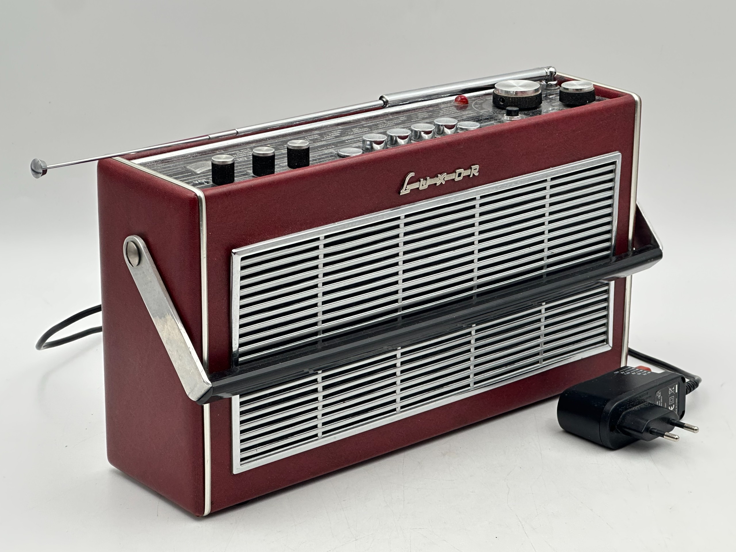 Luxor - Huutokauppa Ekman