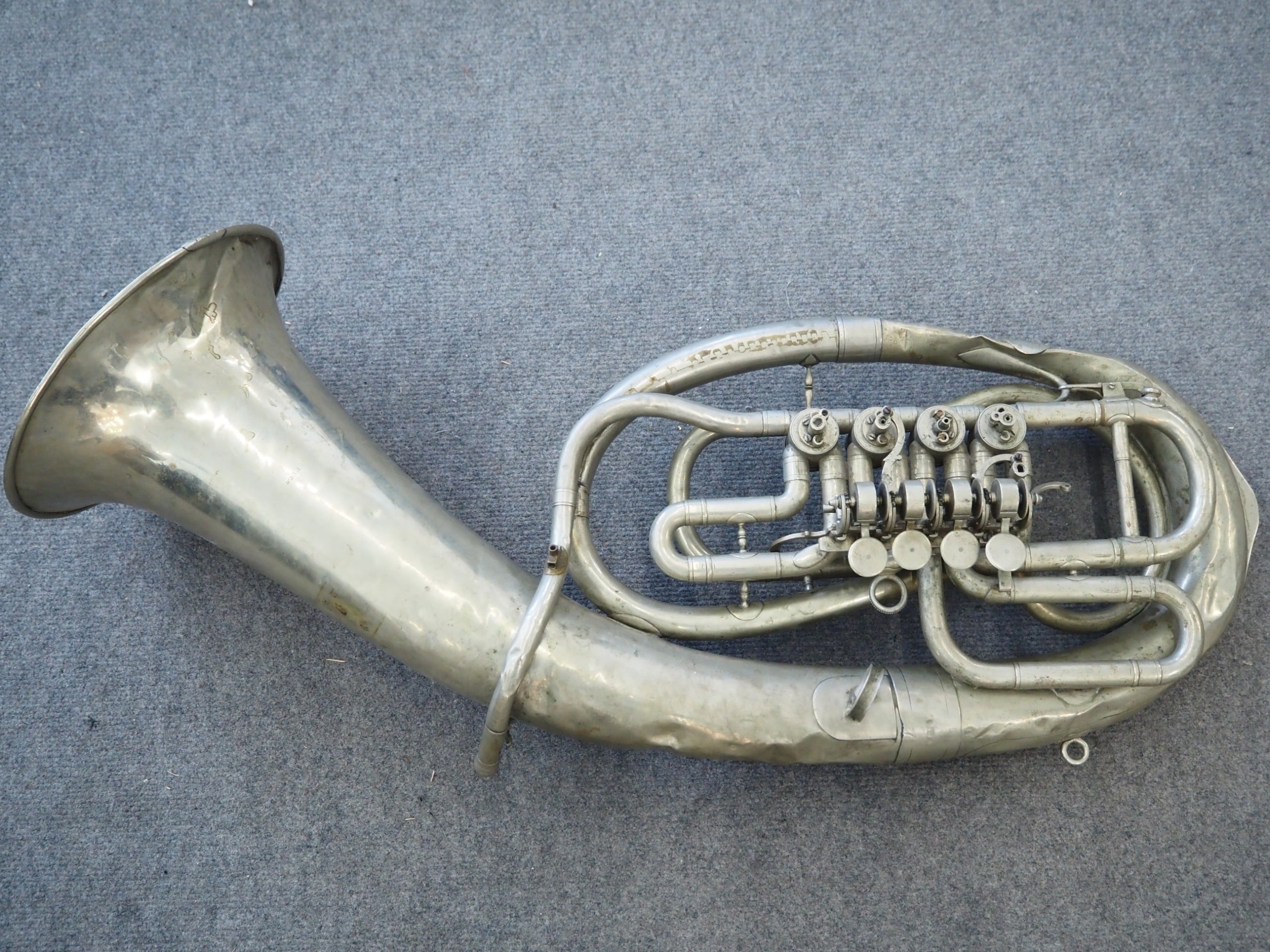 Puhallinsoitin - Huutokauppa Ekman