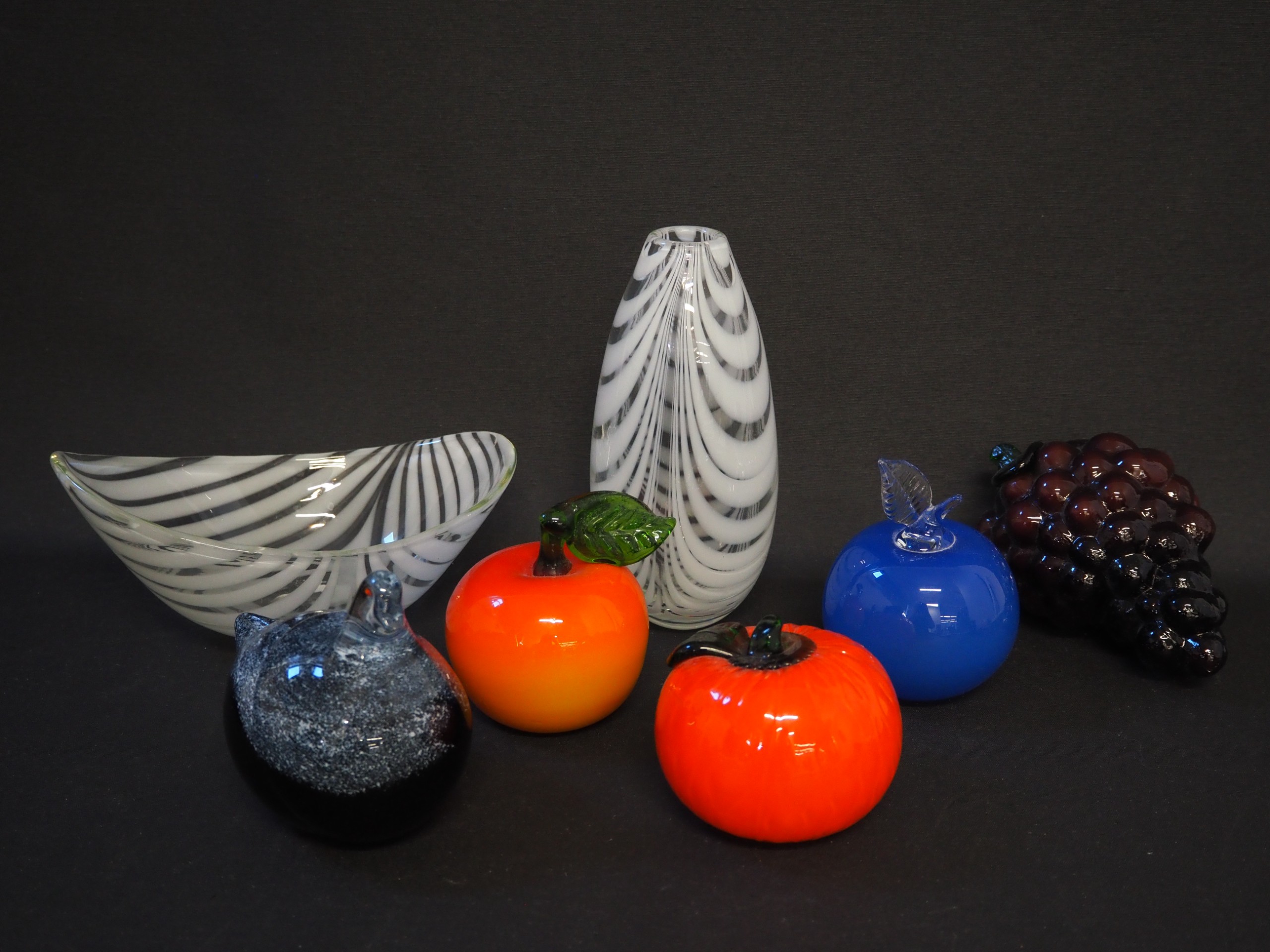 Kumela ym. - Huutokauppa Ekman