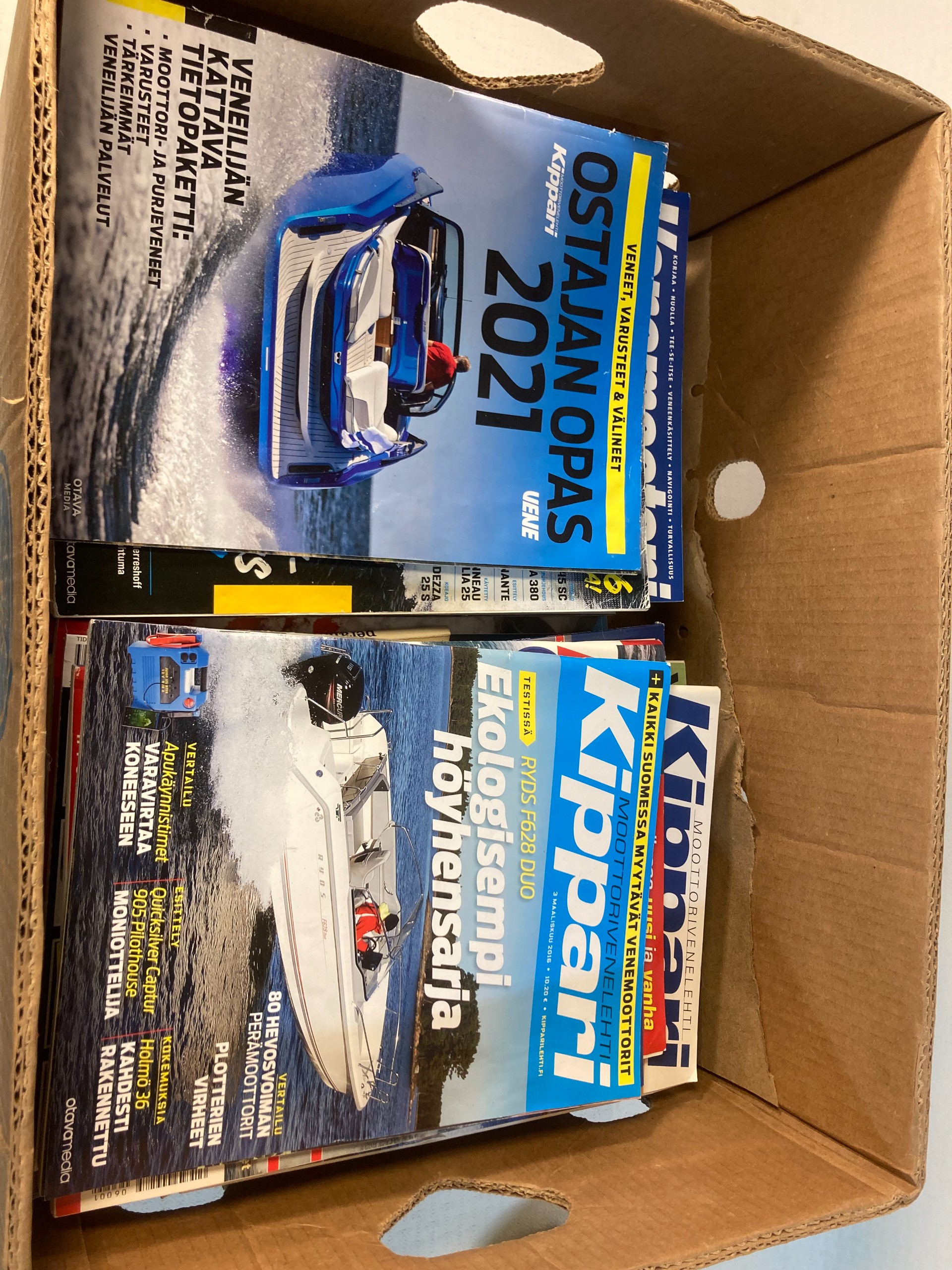 Veneilylehdet - Huutokauppa Ekman