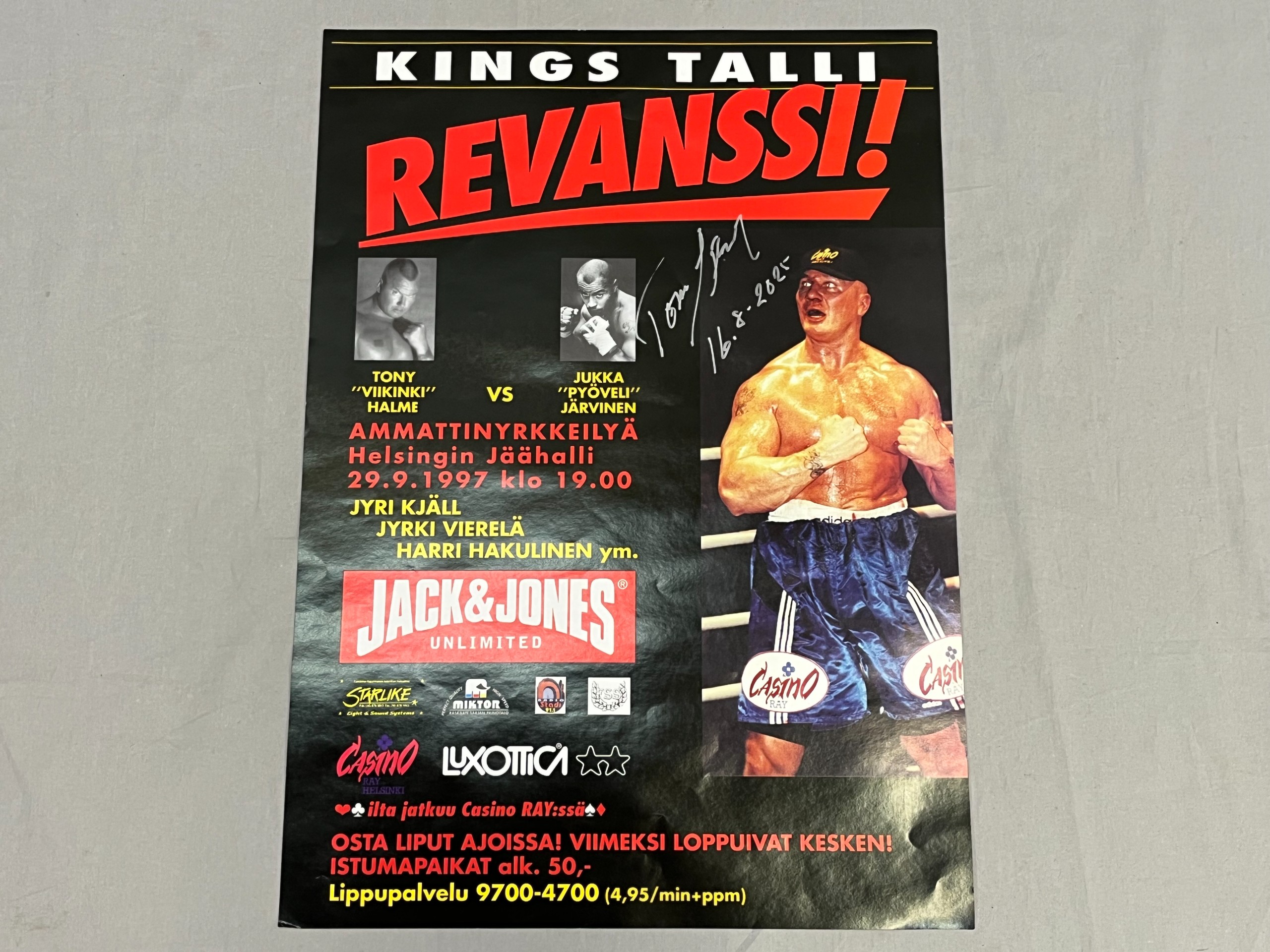 Tom Sjöberg signeerattu juliste - Huutokauppa Ekman