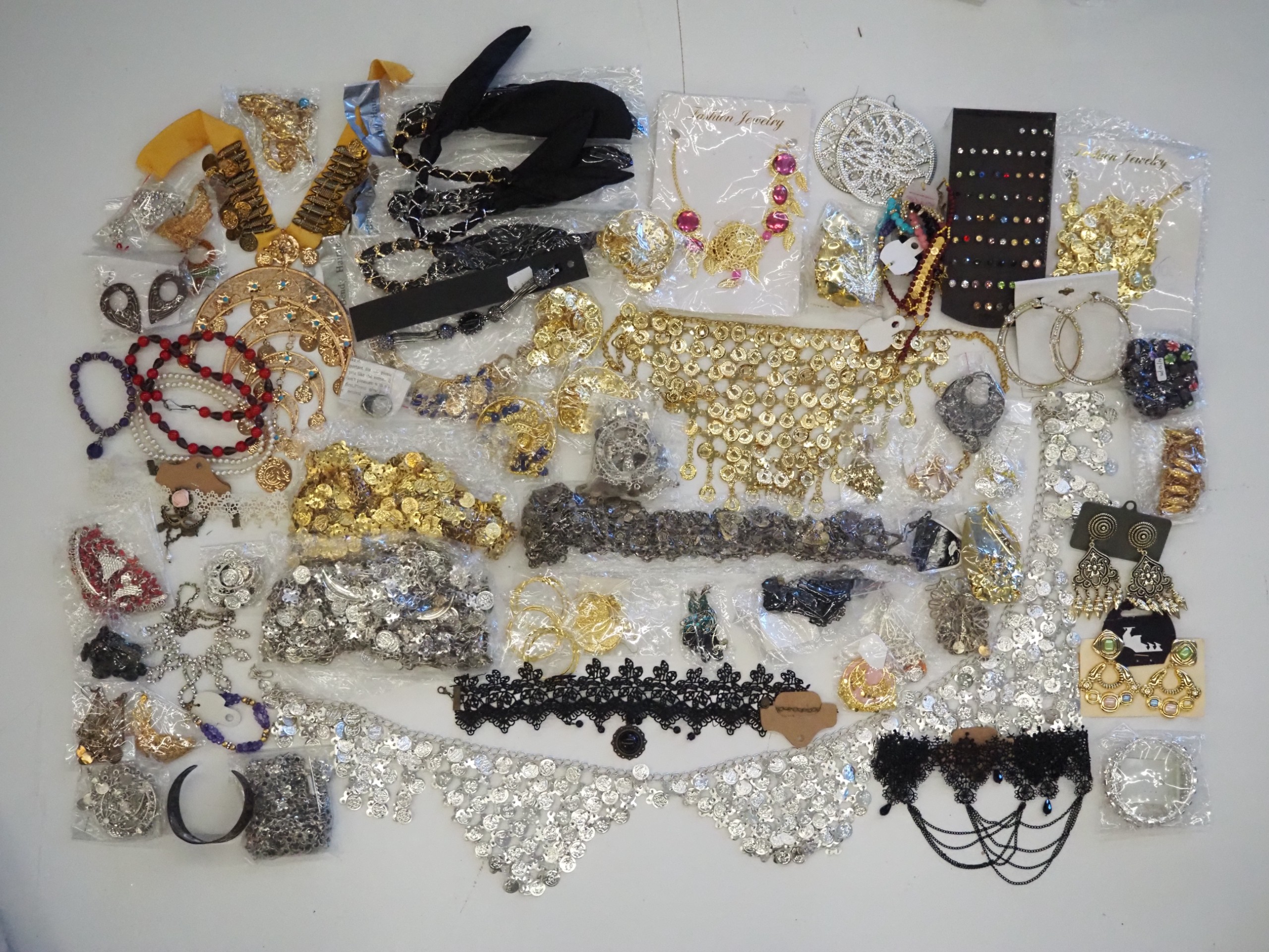 Korut ym. - Huutokauppa Ekman