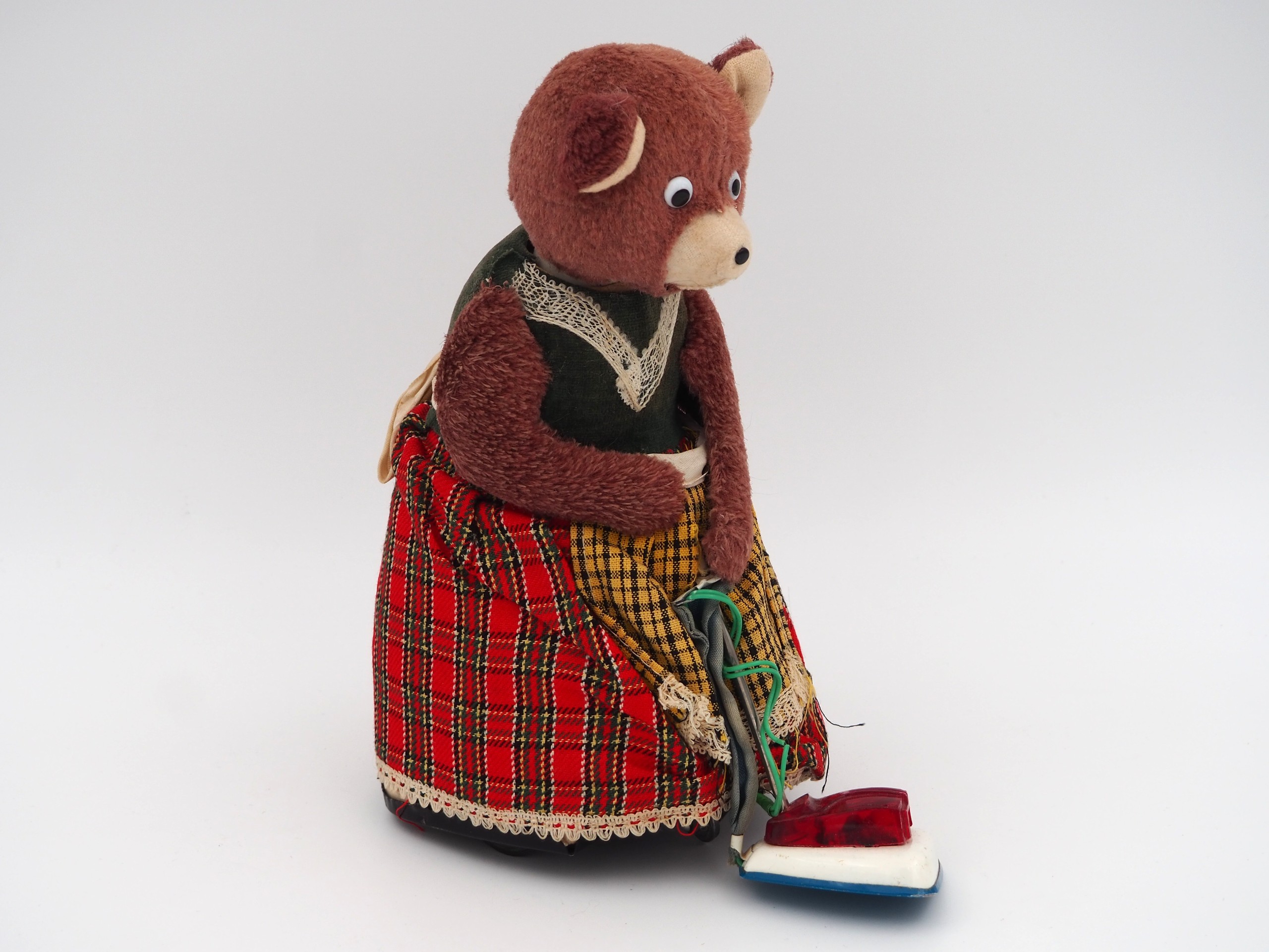 Japanilainen nalle - Huutokauppa Ekman