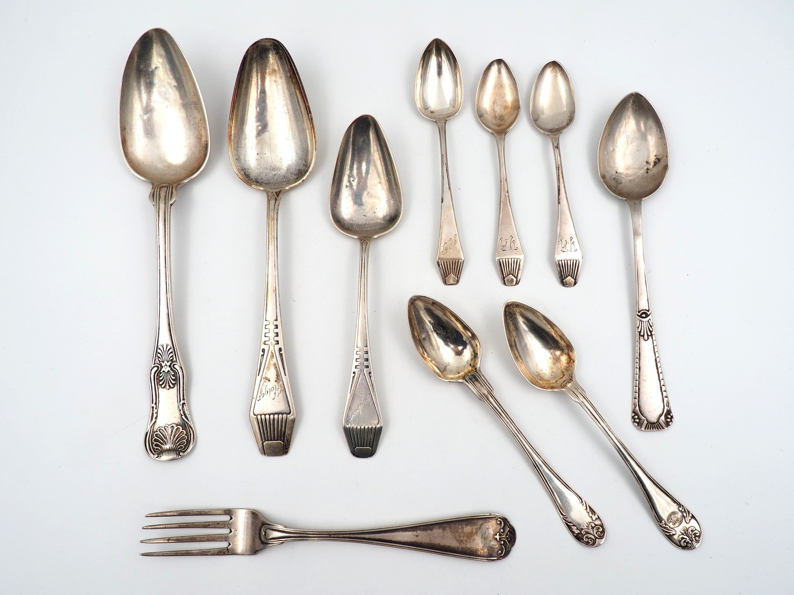 Hopeaa - Huutokauppa Ekman