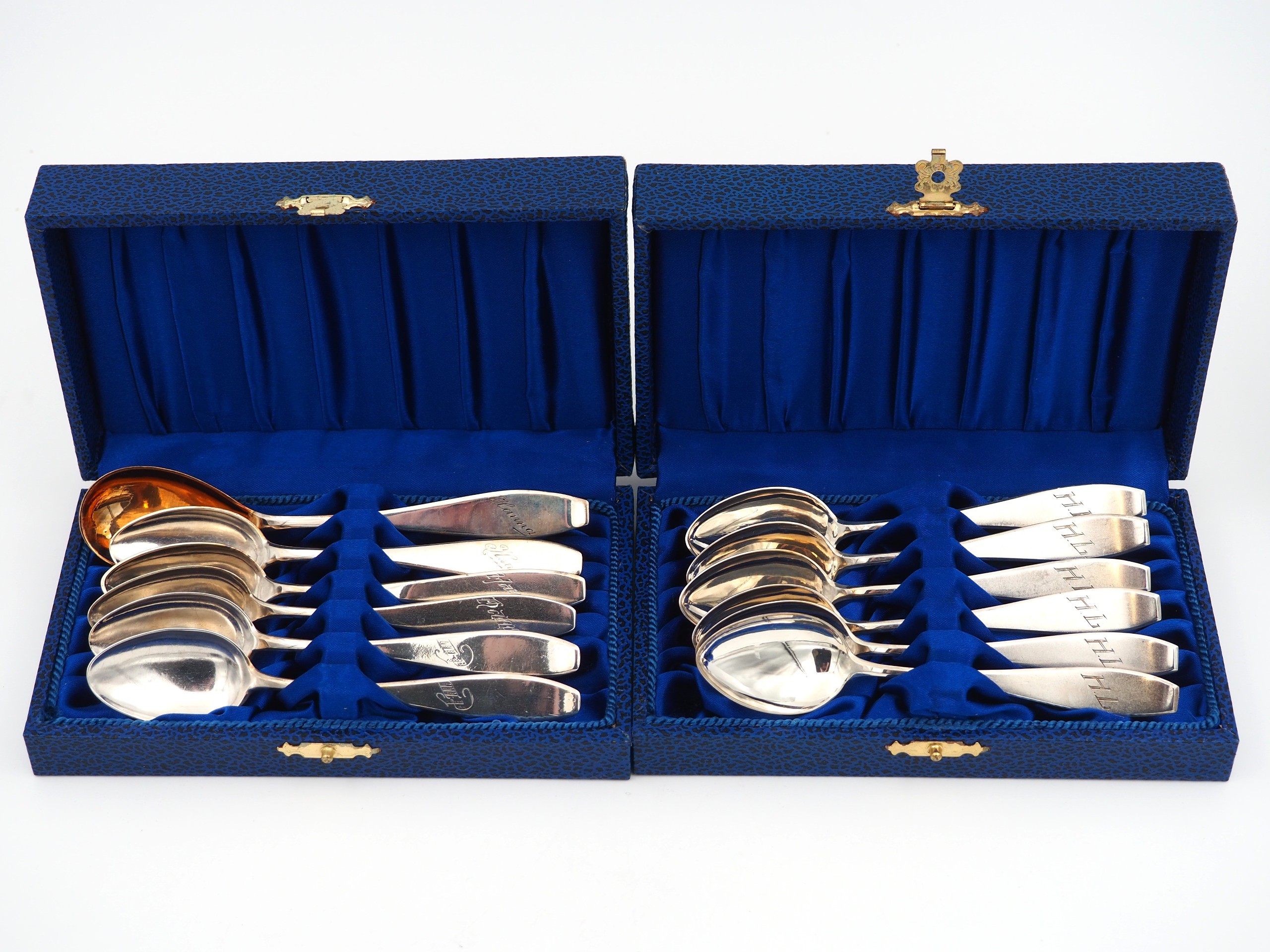 Hopealusikat - Huutokauppa Ekman