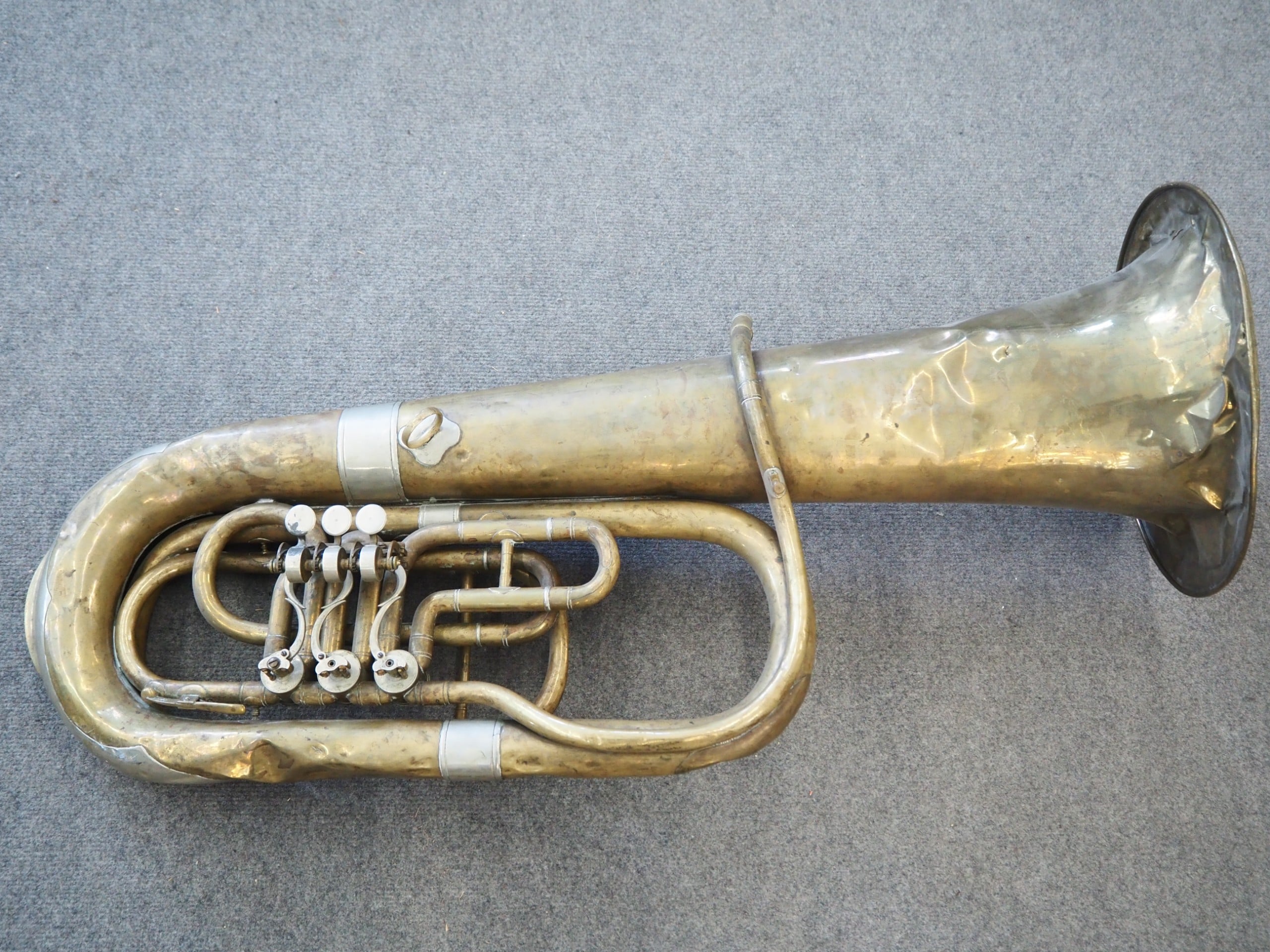 Puhallinsoitin - Huutokauppa Ekman