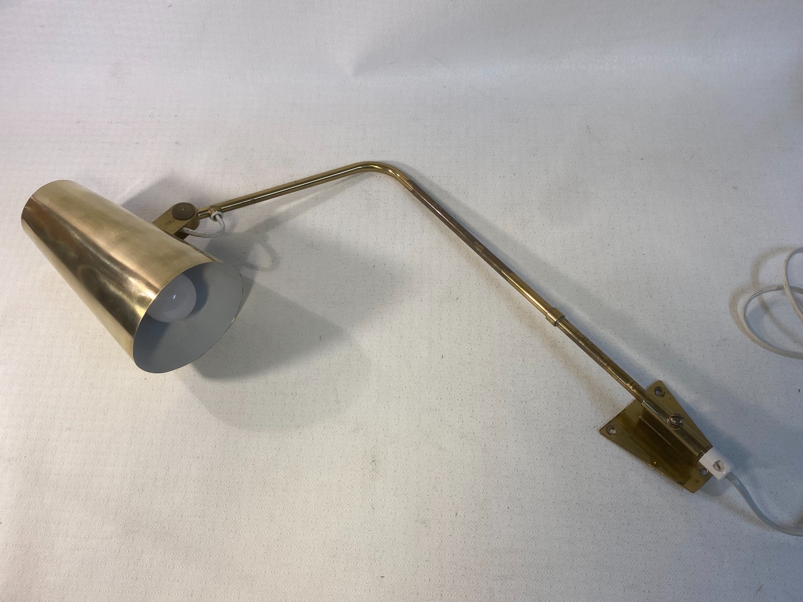 Itsu - Huutokauppa Ekman