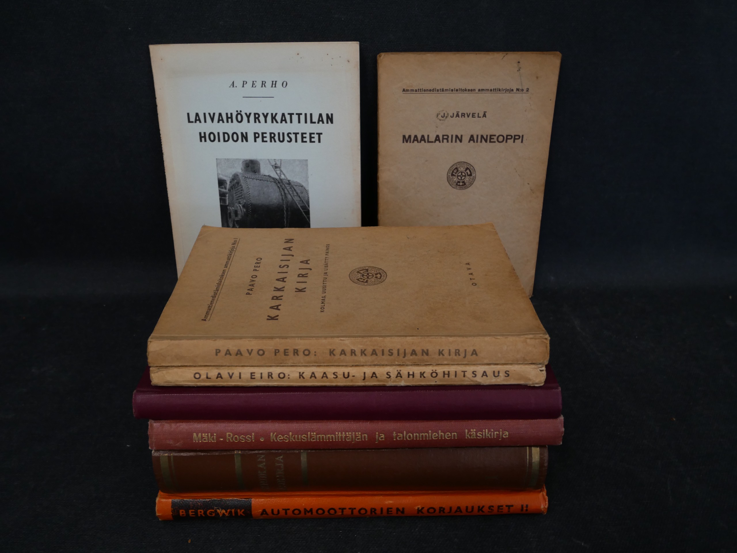 Kirjat - Huutokauppa Ekman