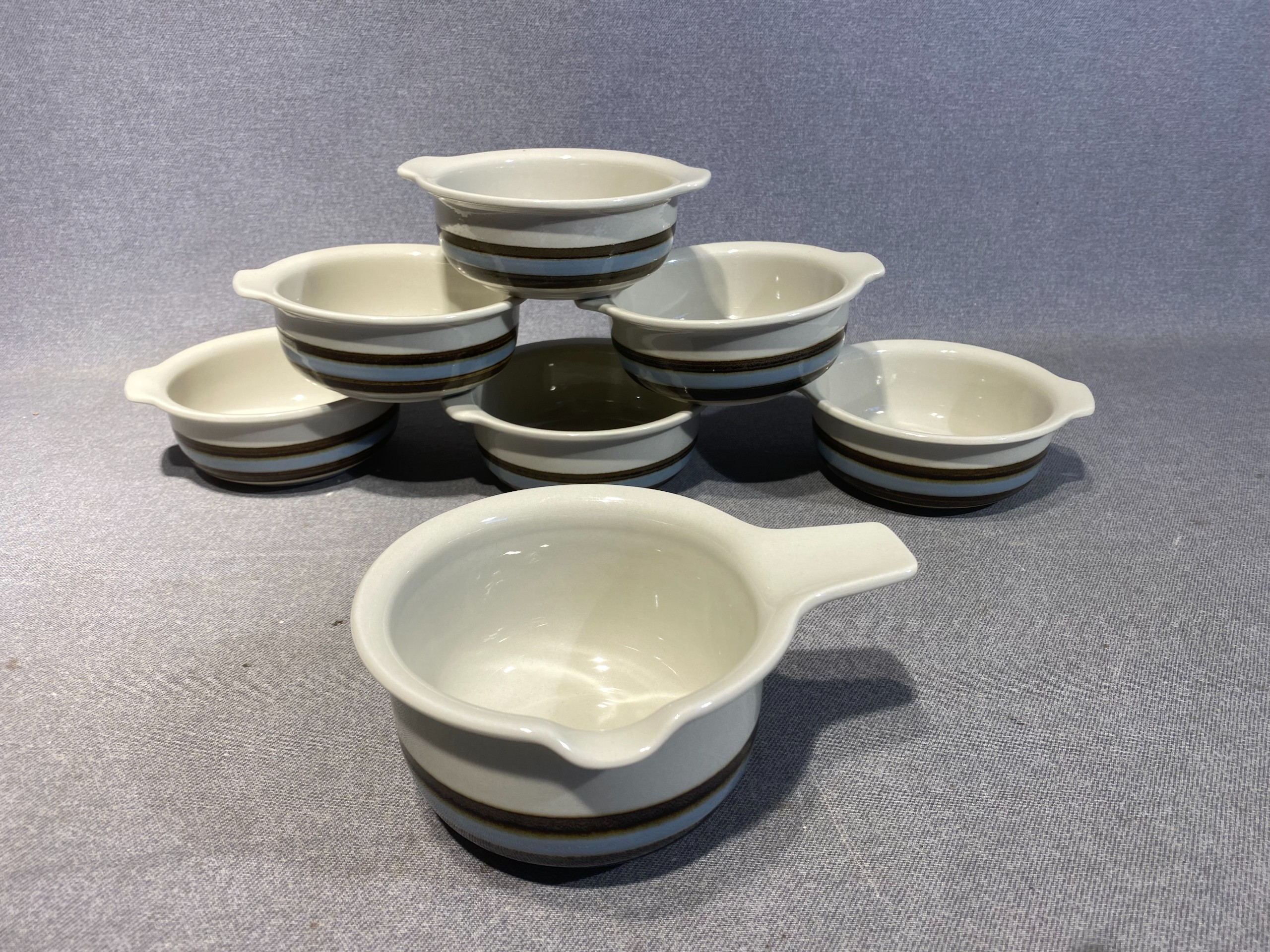 Arabia Suvanto - Huutokauppa Ekman