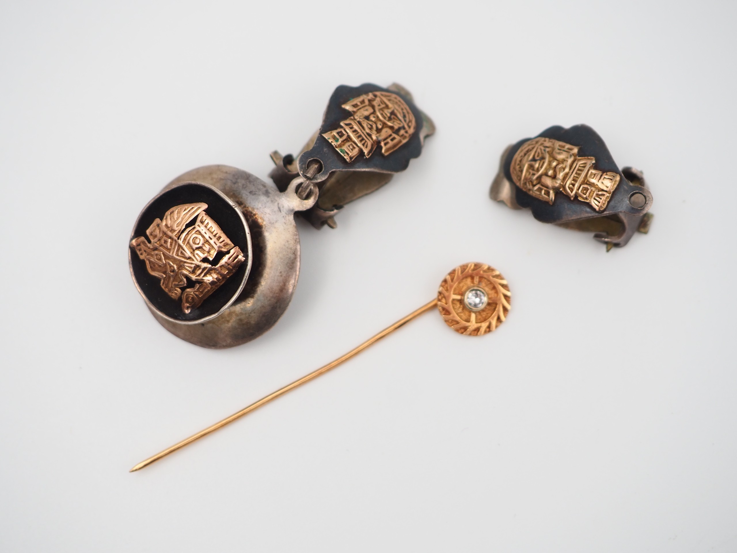 Kultaa 14k ym. - Huutokauppa Ekman