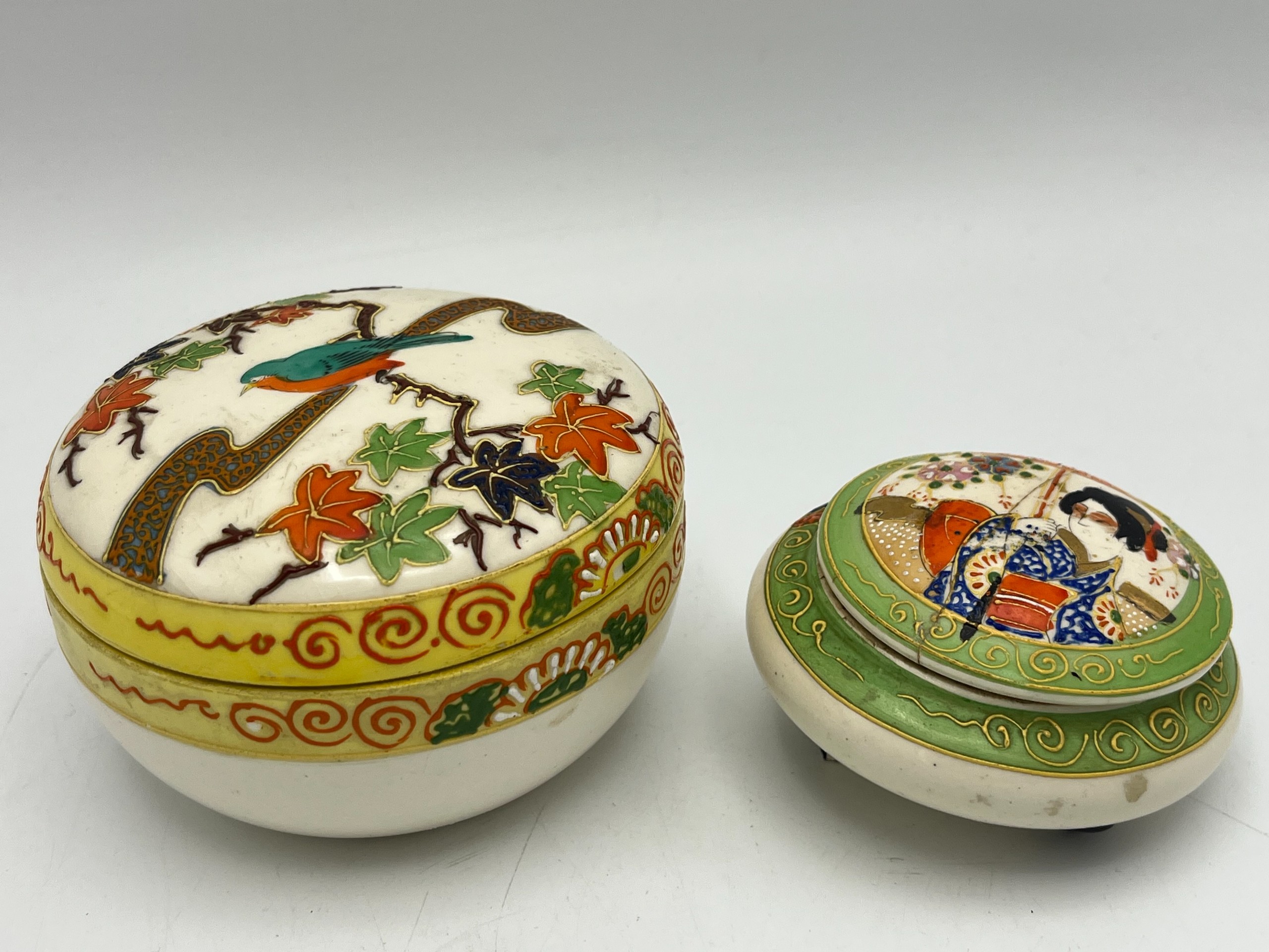 Aasialaiset vaasit - Huutokauppa Ekman