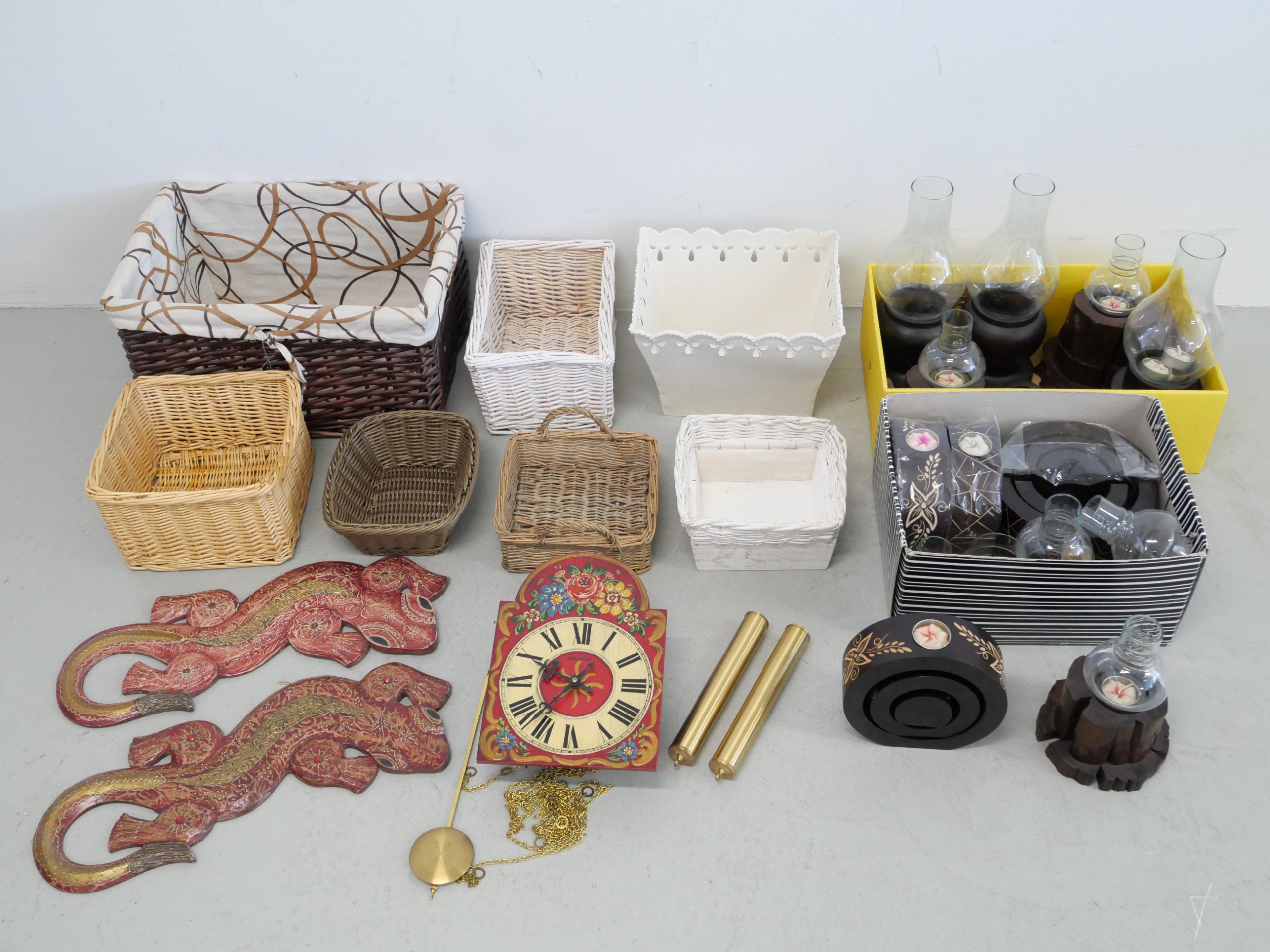 *Kello, korit ym. - Huutokauppa Ekman