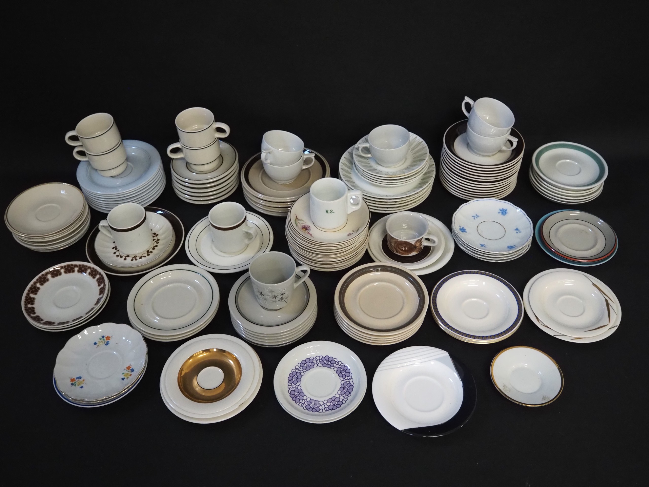 Arabia - Huutokauppa Ekman