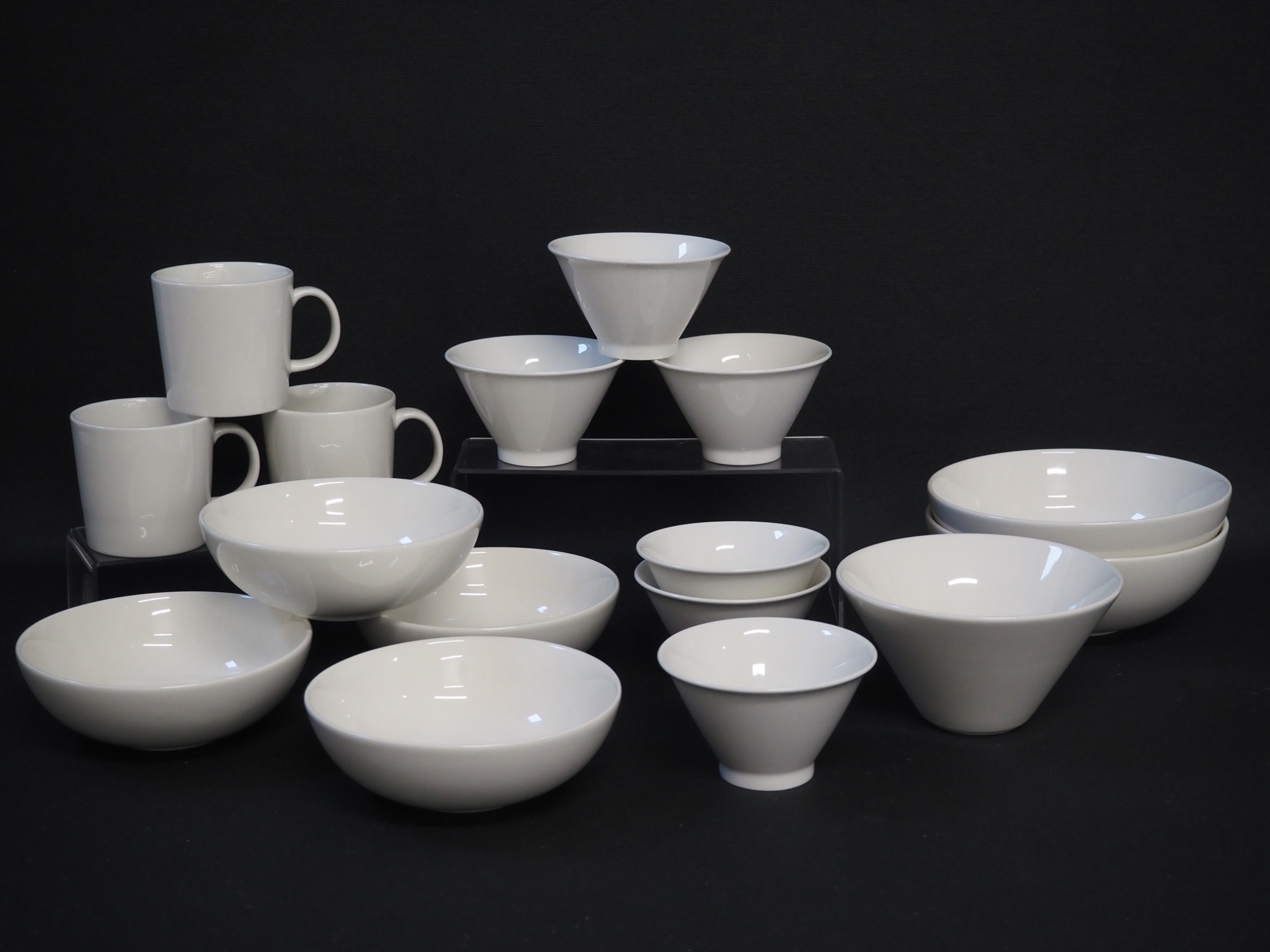 Arabia - Huutokauppa Ekman