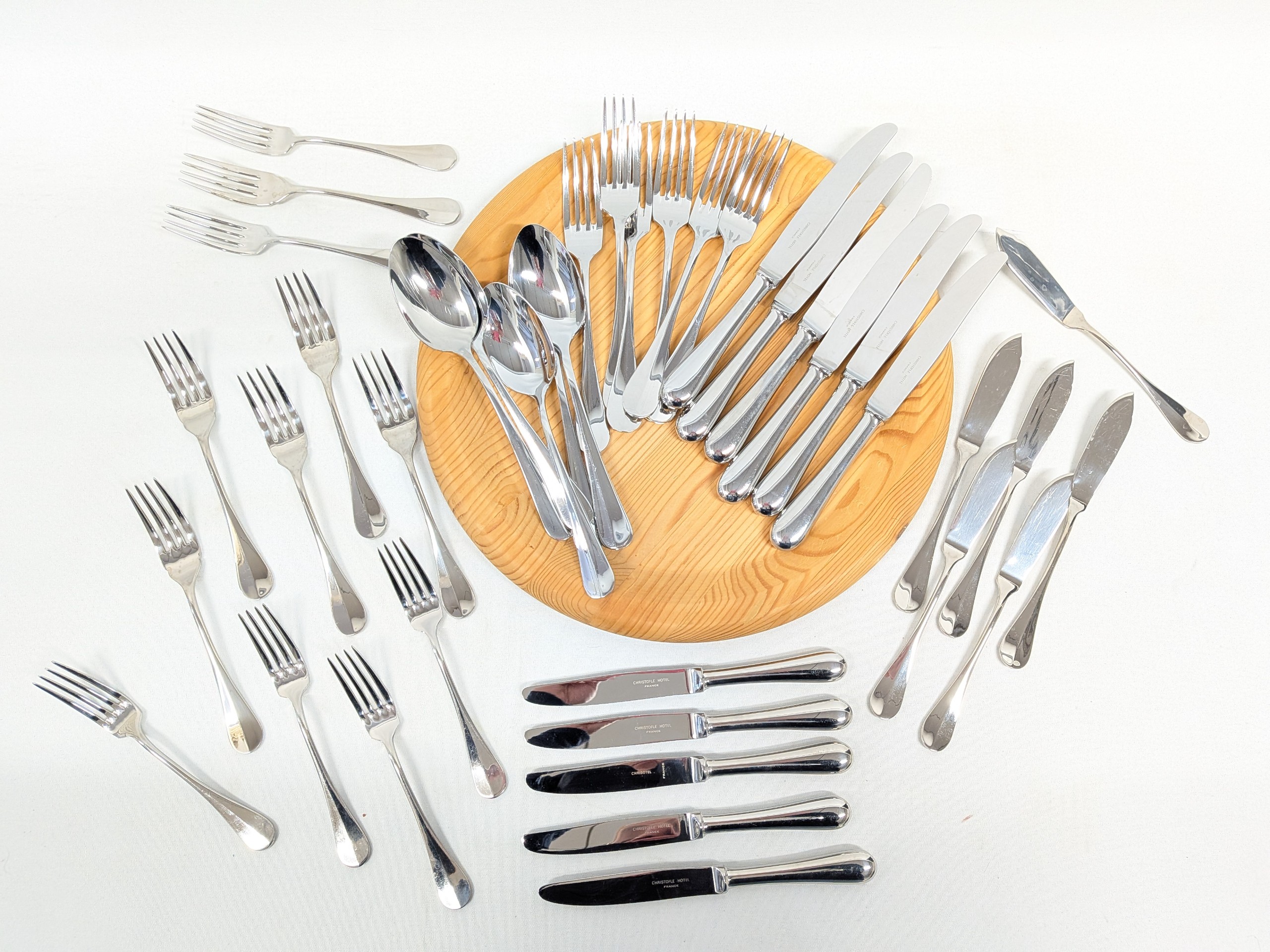 Christofle Hotel - Huutokauppa Ekman