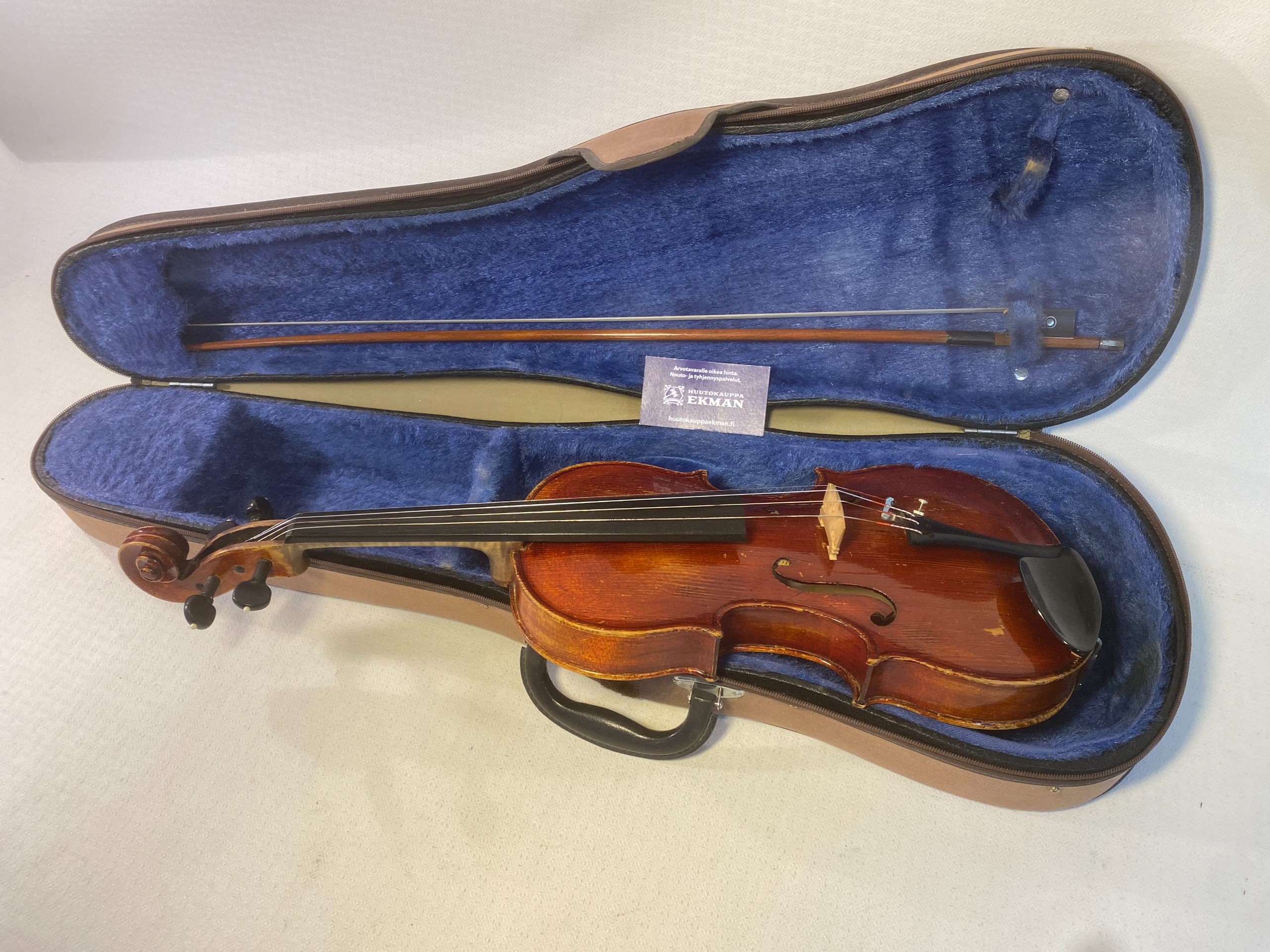Viulu - Huutokauppa Ekman