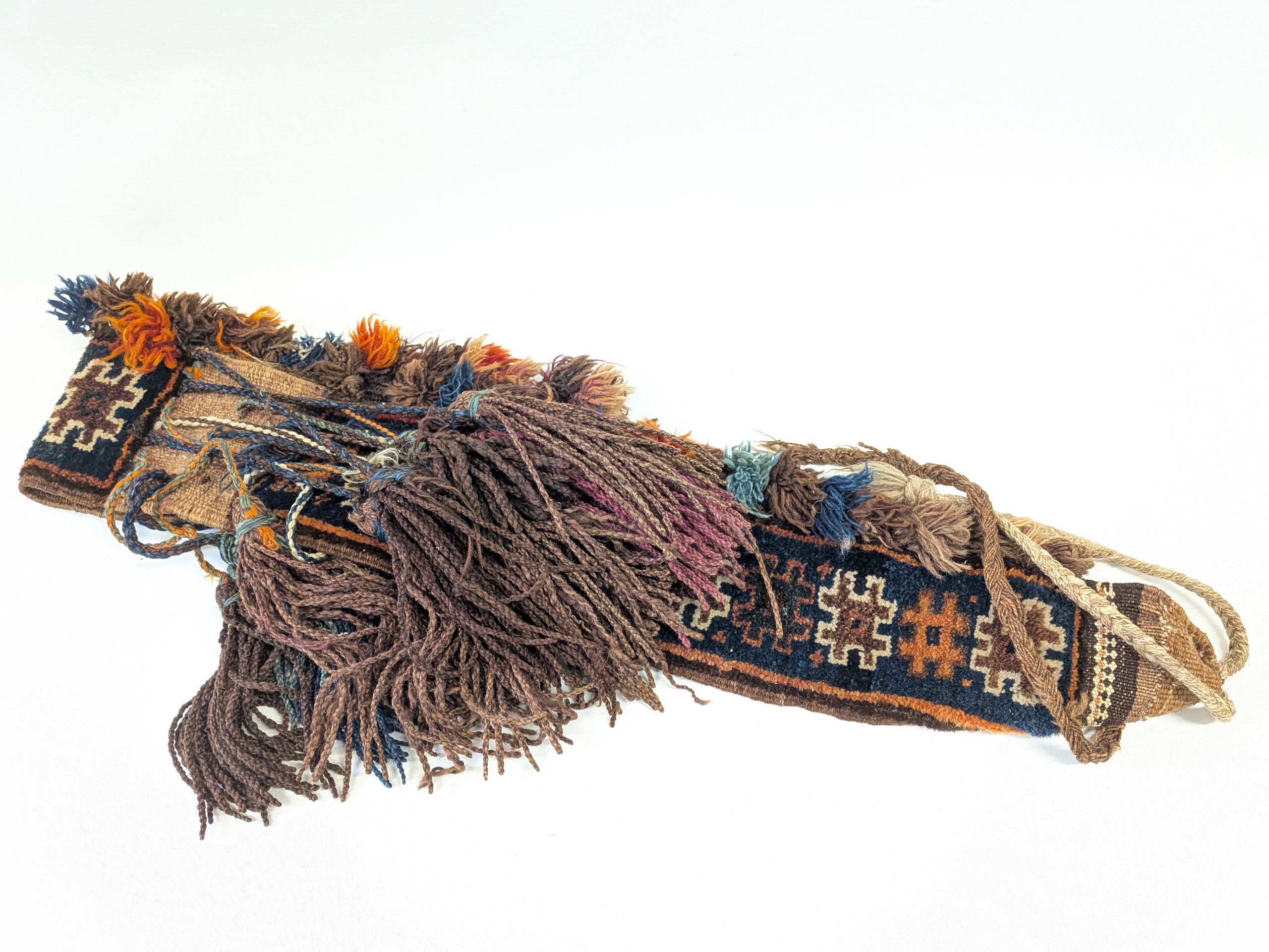 Antiikki käsityö - Huutokauppa Ekman