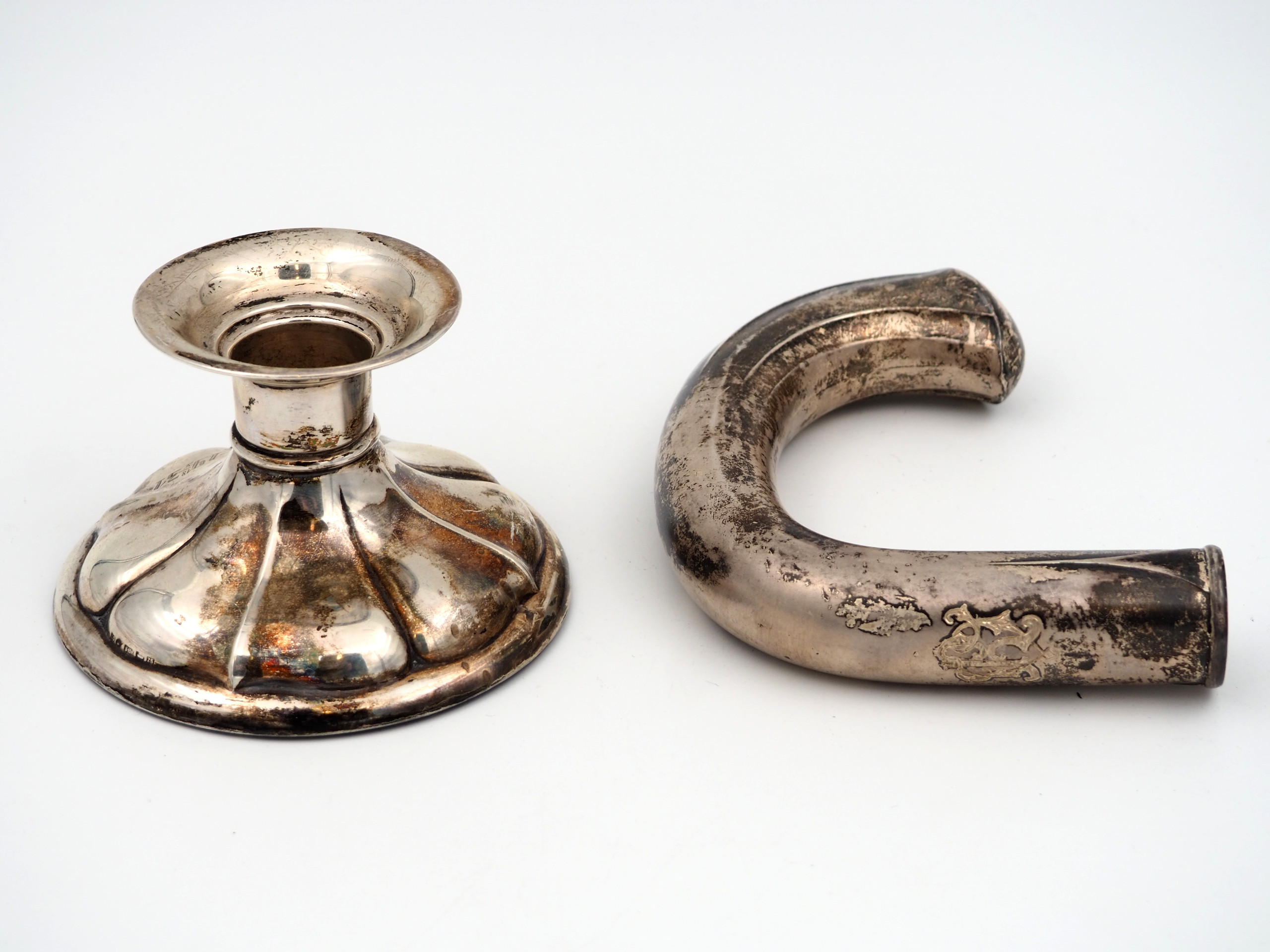 Hopeakahva ja kynttilänjalka - Huutokauppa Ekman