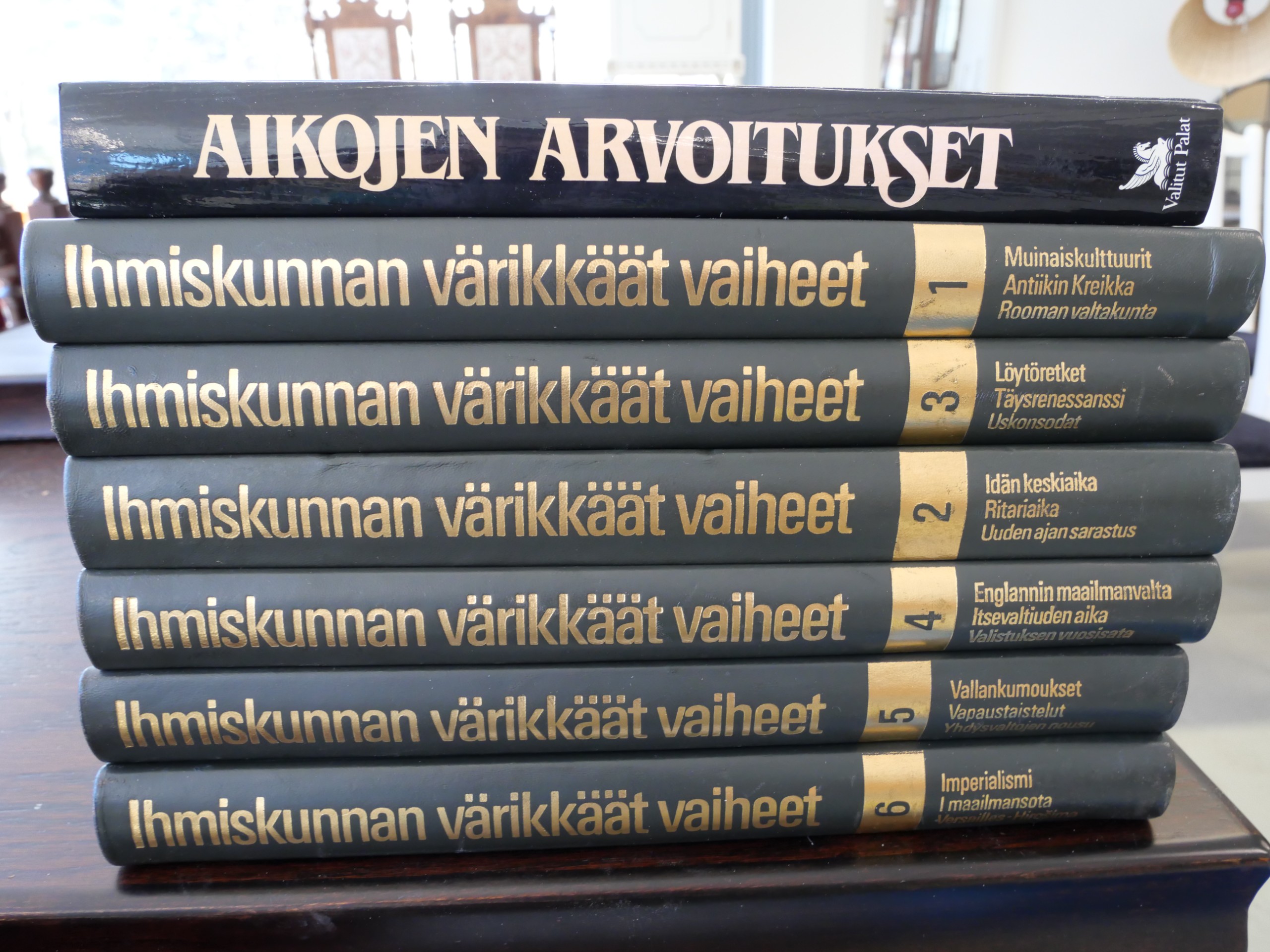 *Kirjat - Huutokauppa Ekman