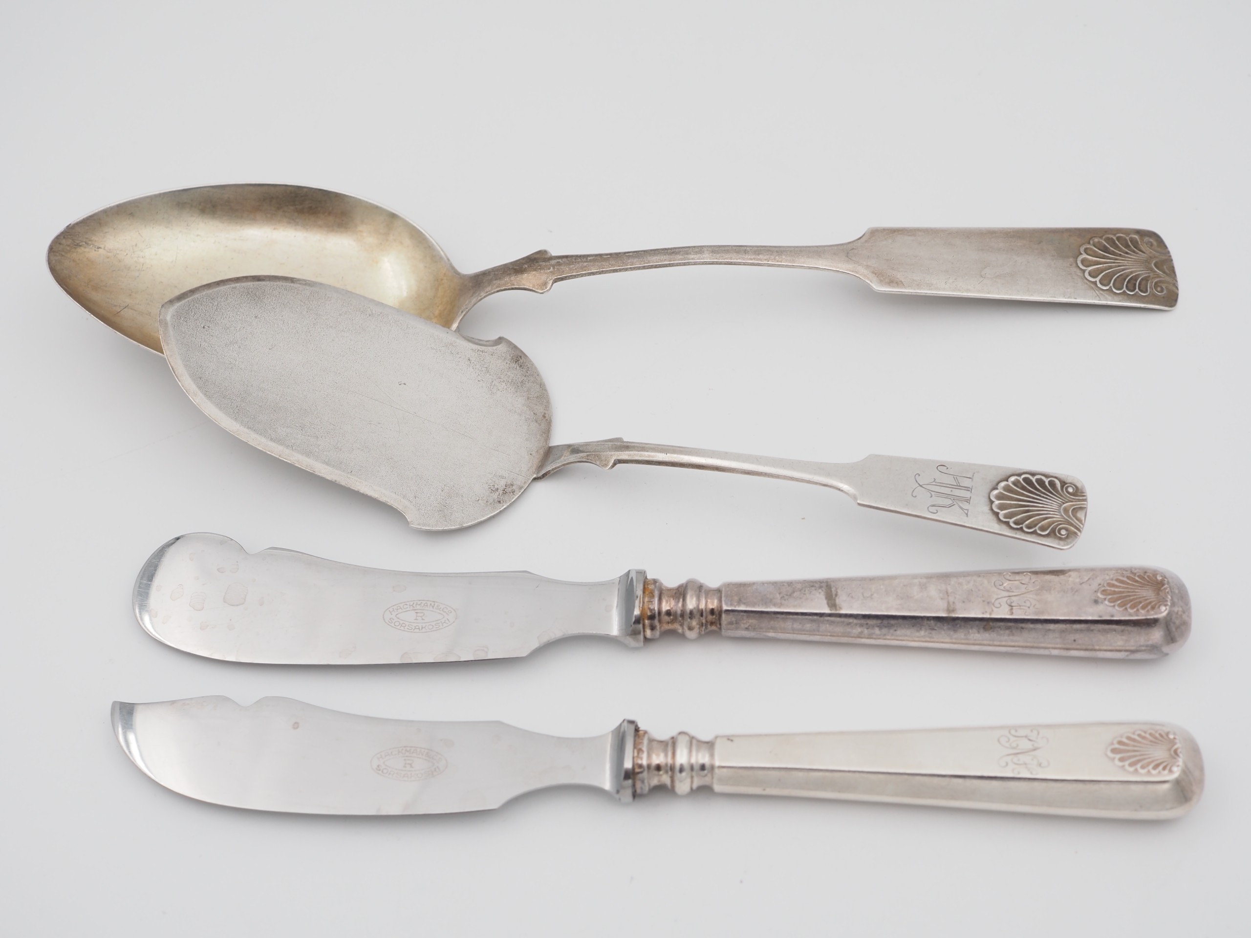 Hopeaa - Huutokauppa Ekman