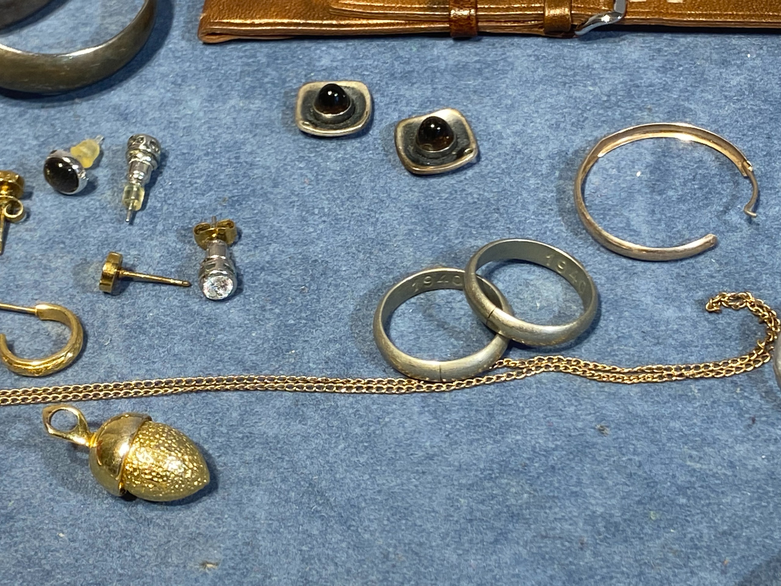 Korut - Huutokauppa Ekman