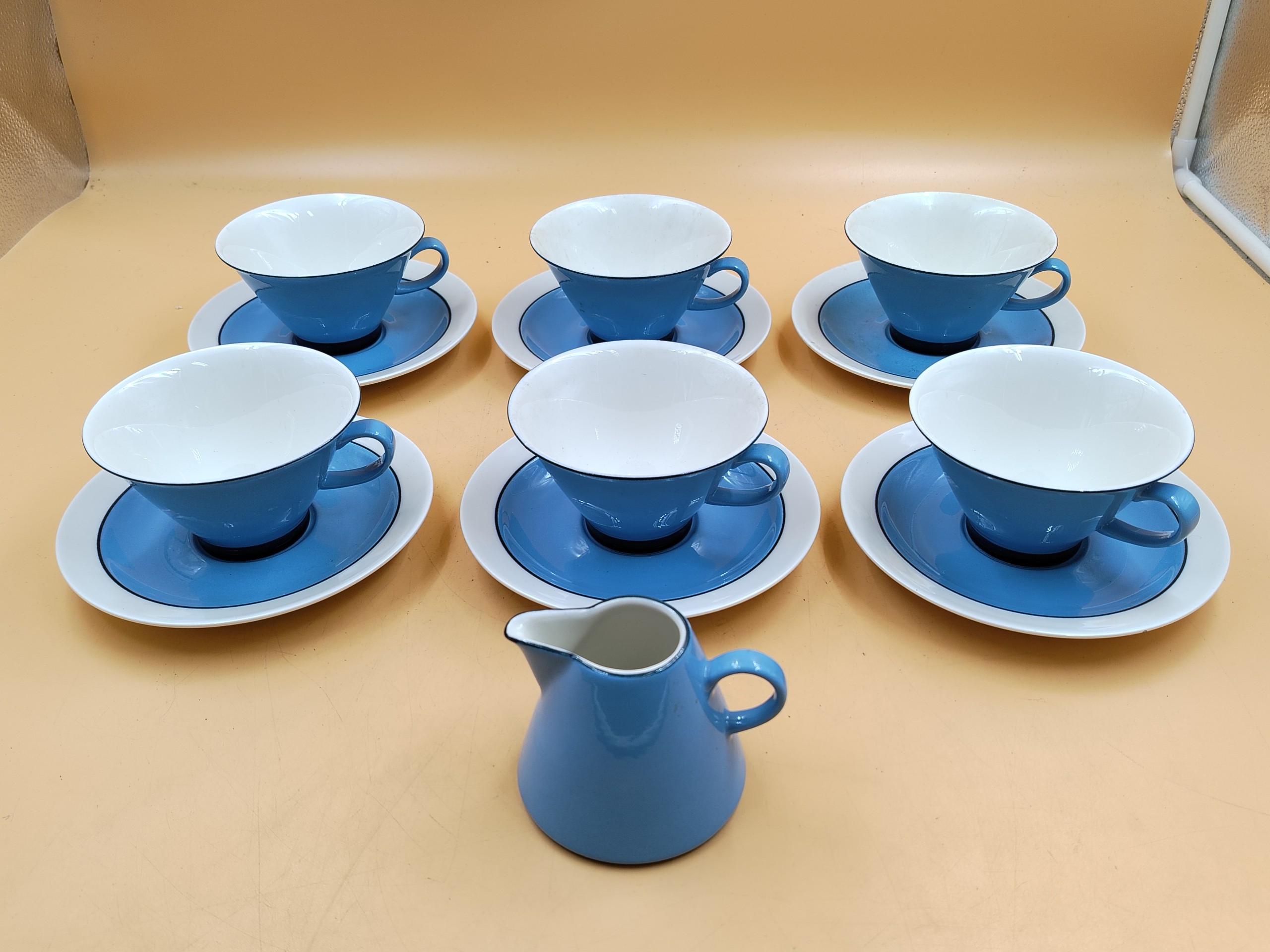 Arabia Harlekin - Huutokauppa Ekman