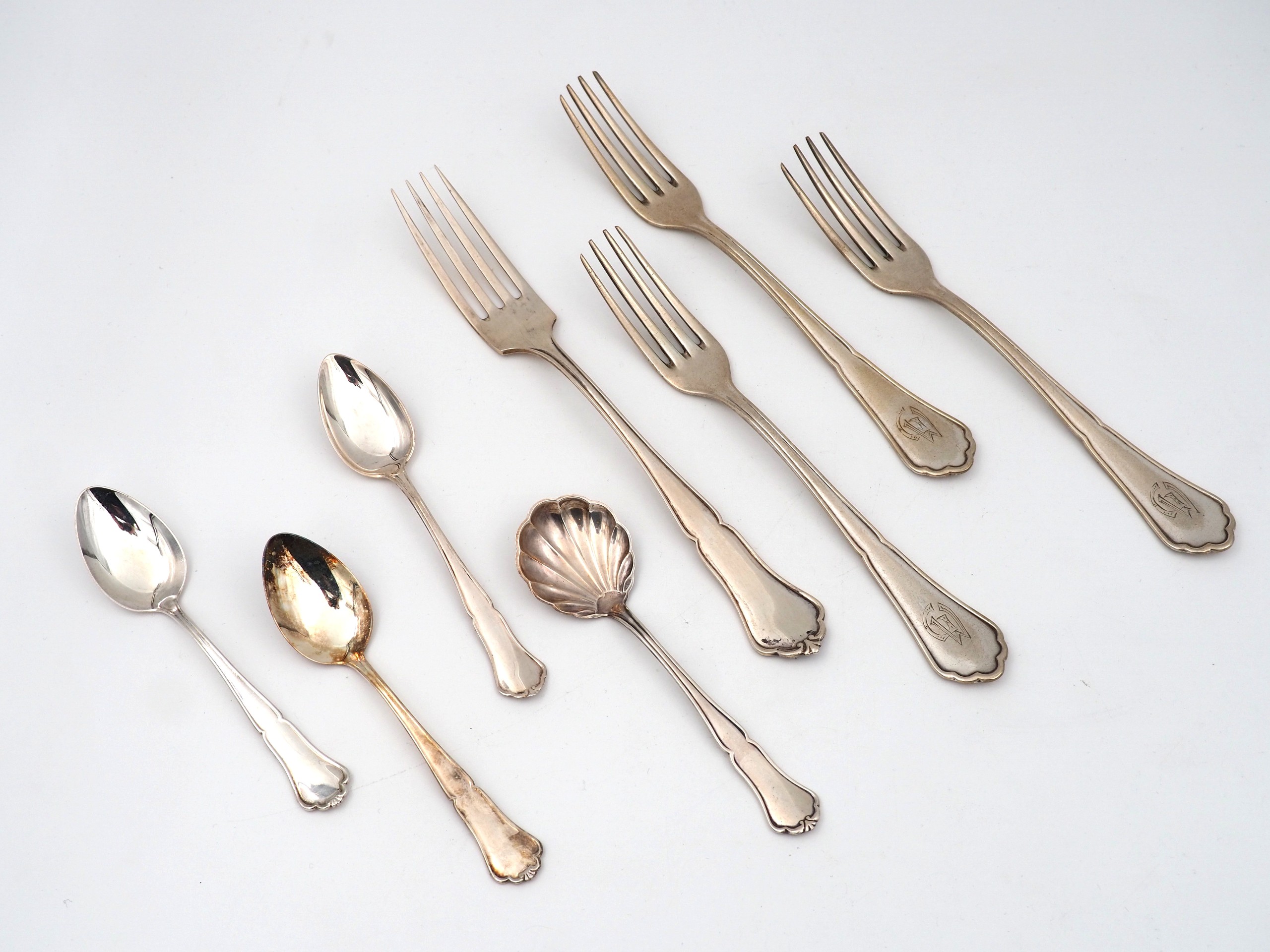 Hopeaa - Huutokauppa Ekman