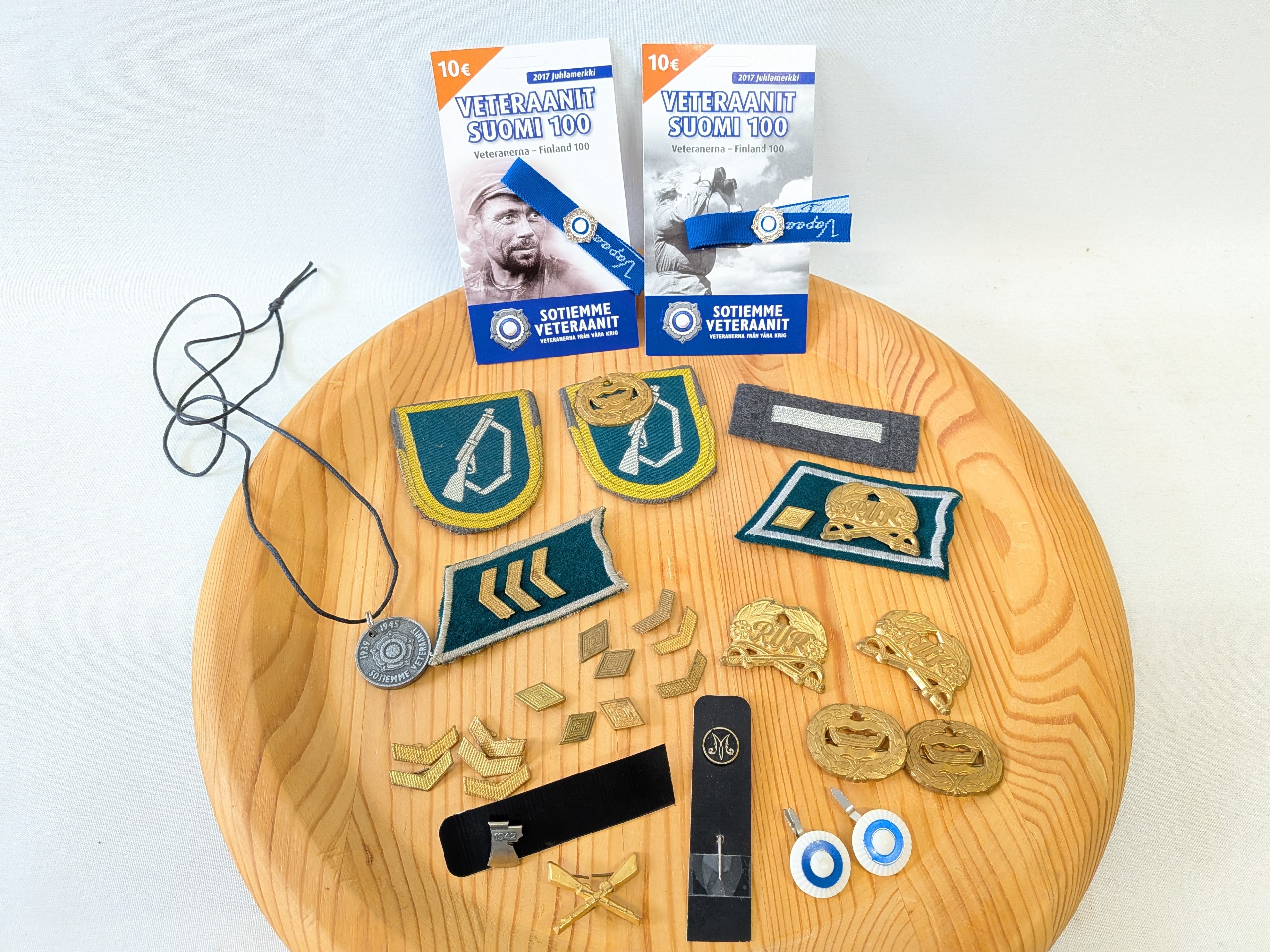 Suomen Armeija ym. - Huutokauppa Ekman