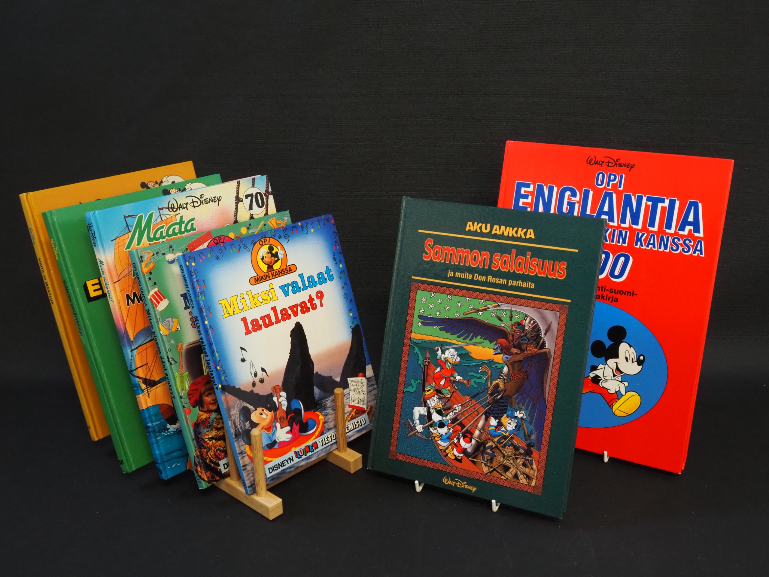 Aku Ankka ym. - Huutokauppa Ekman